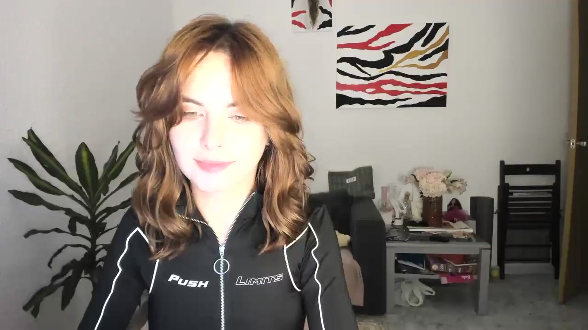 Gallery image thumbnail from AhahaGirl's myfreecams stream on, 11/05/2025, 19:04 image 3 of 20