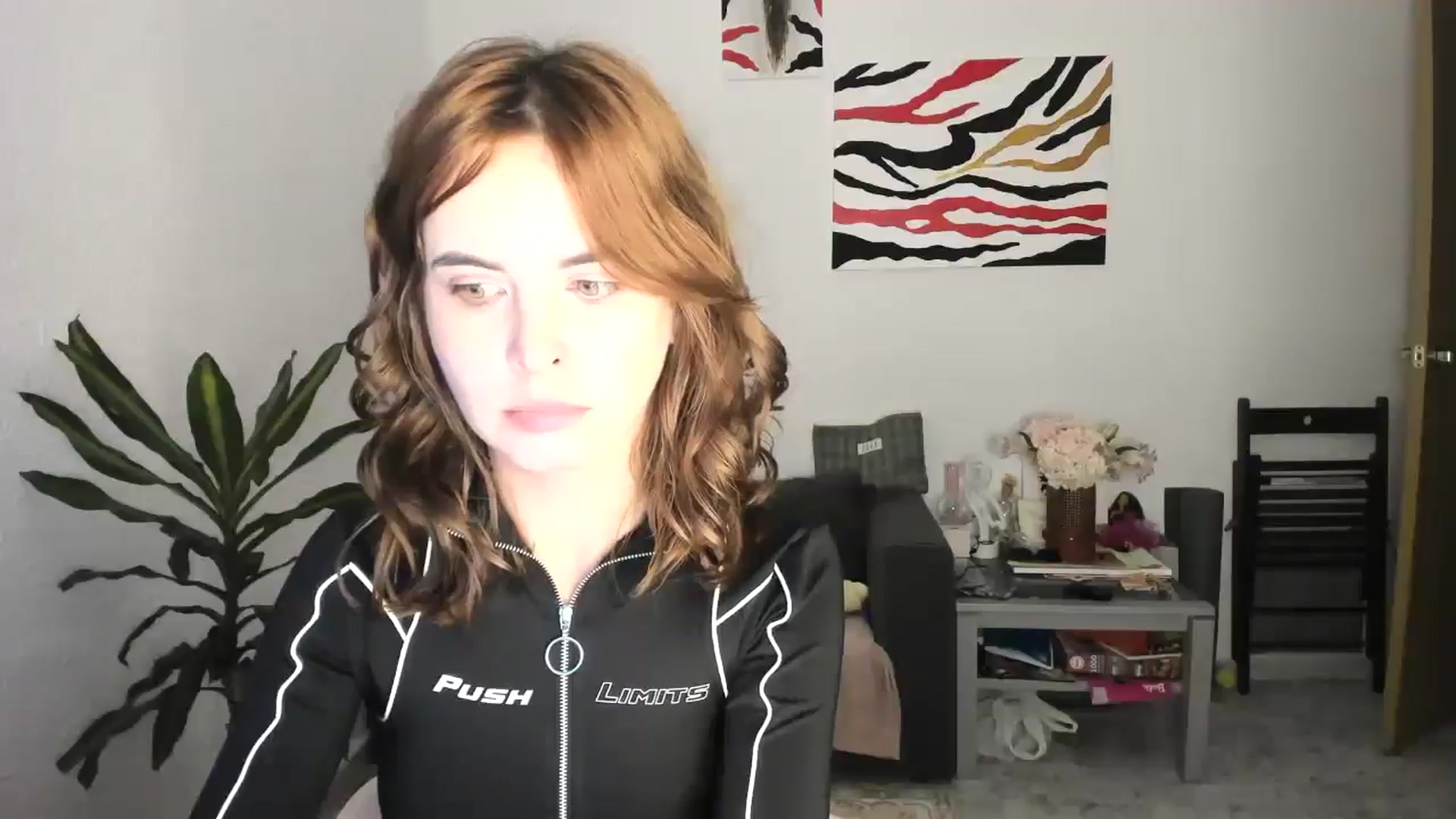Gallery image thumbnail from AhahaGirl's myfreecams stream on, 11/05/2025, 19:04 image 9 of 20