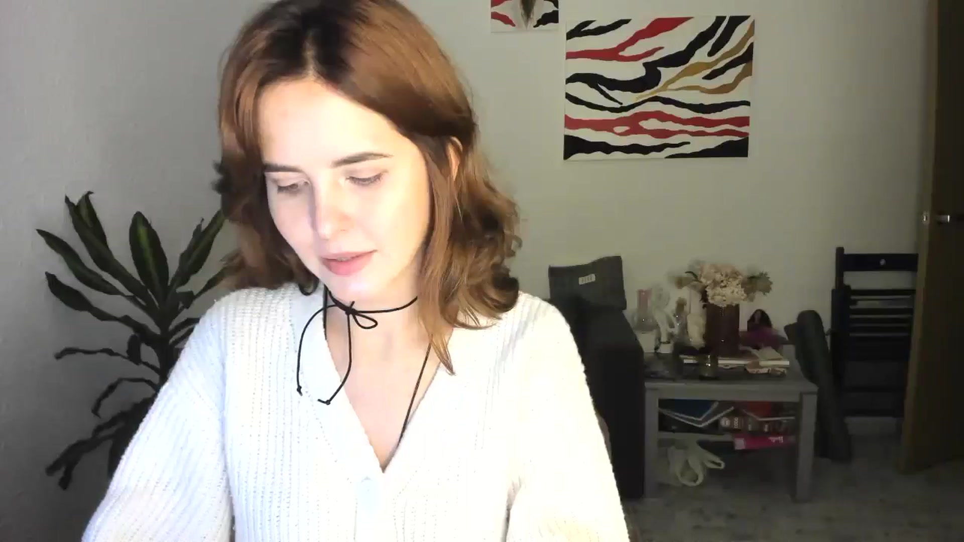 Gallery image thumbnail from AhahaGirl's myfreecams stream on, 11/09/2025, 19:25 image 13 of 20