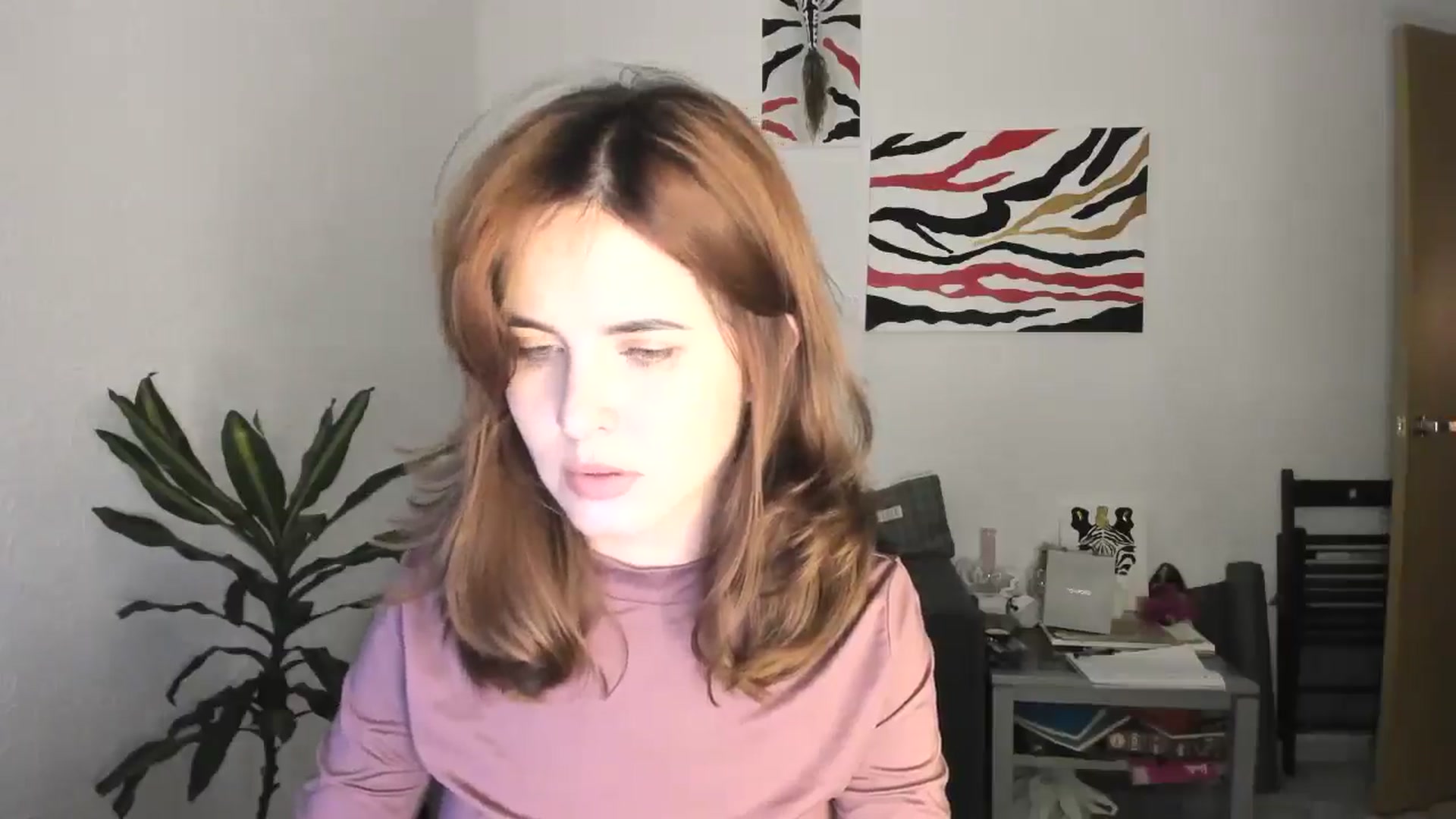 Gallery image thumbnail from AhahaGirl's myfreecams stream on, 11/12/2025, 17:55 image 7 of 20