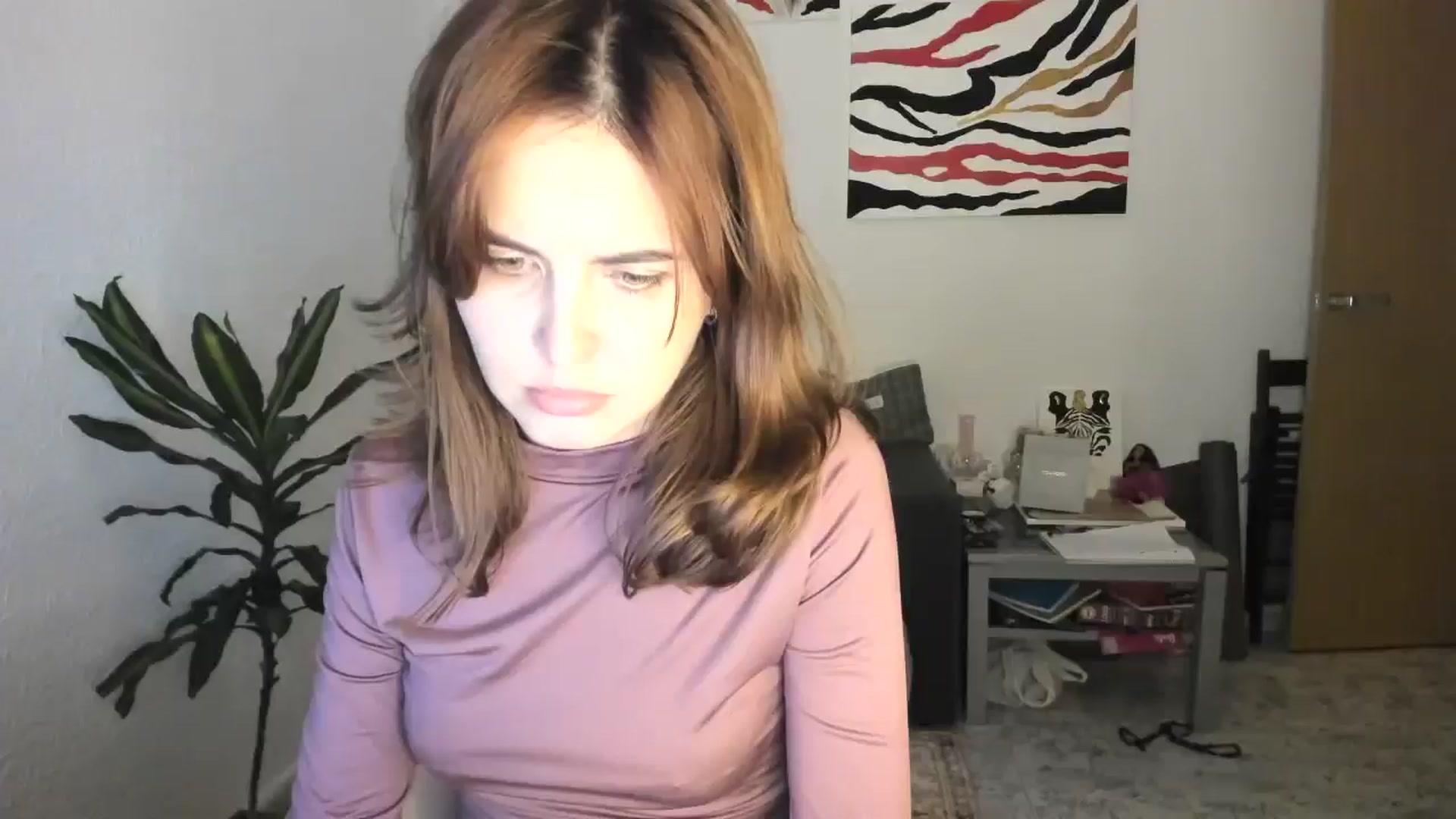 Gallery image thumbnail from AhahaGirl's myfreecams stream on, 11/12/2025, 20:04 image 1 of 20