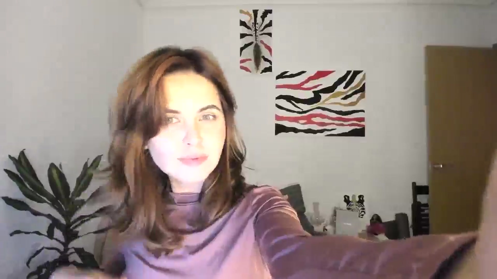 Gallery image thumbnail from AhahaGirl's myfreecams stream on, 11/12/2025, 20:04 image 19 of 20