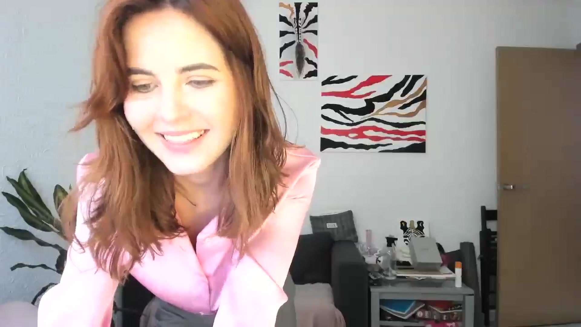 Gallery image thumbnail from AhahaGirl's myfreecams stream on, 11/14/2025, 14:16 image 16 of 20