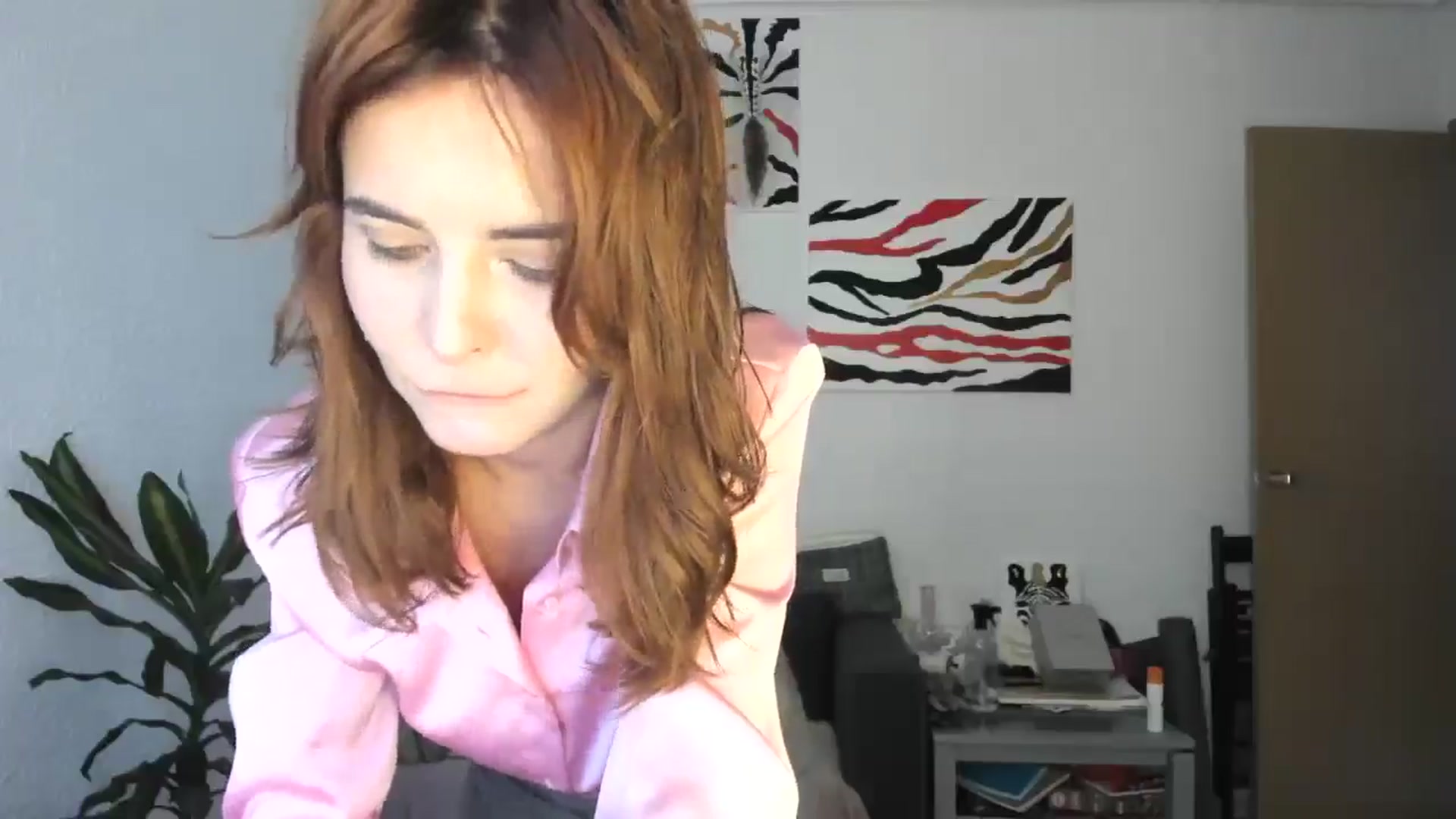Gallery image thumbnail from AhahaGirl's myfreecams stream on, 11/14/2025, 14:16 image 12 of 20