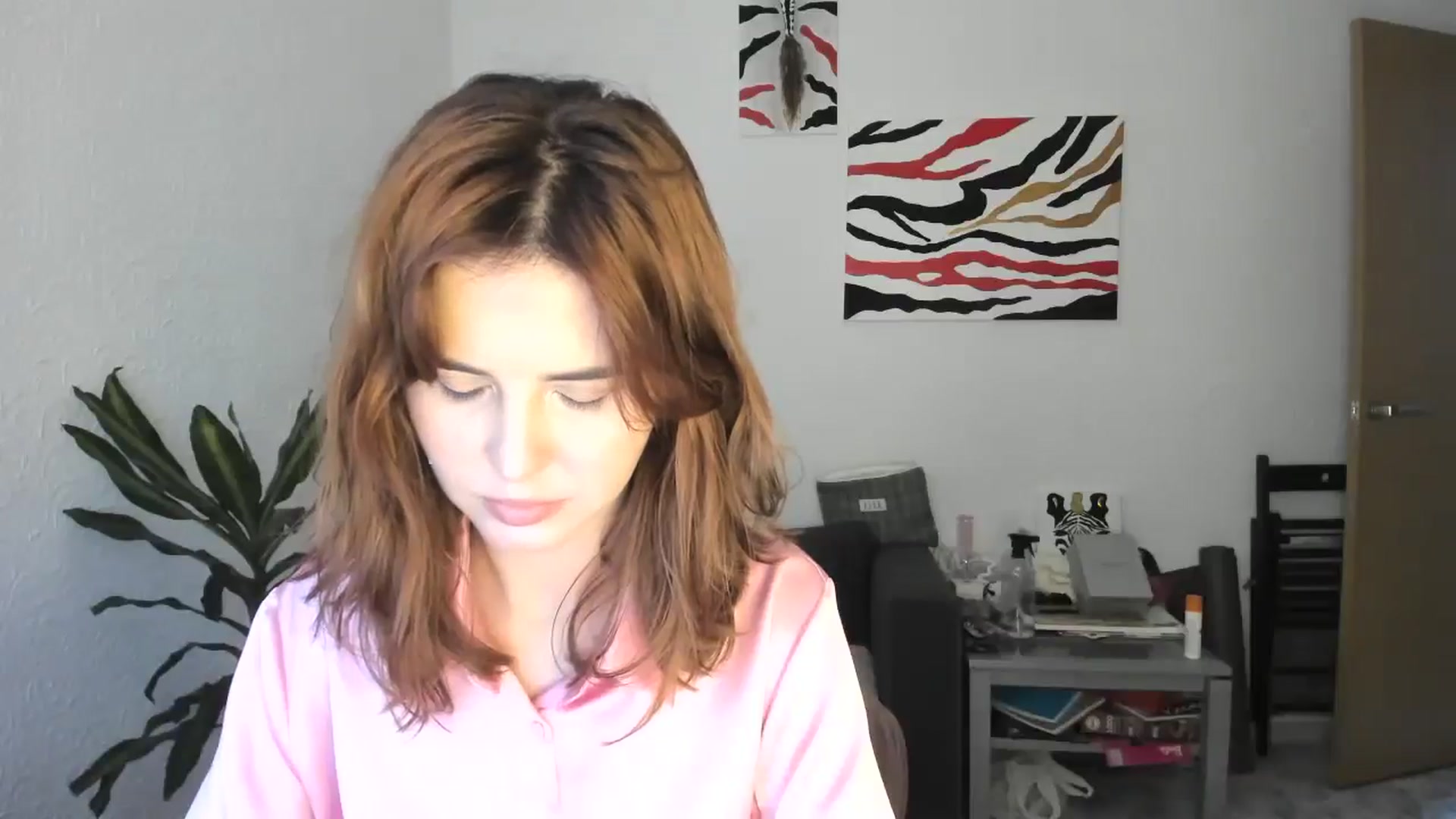 Gallery image thumbnail from AhahaGirl's myfreecams stream on, 11/14/2025, 15:47 image 13 of 20