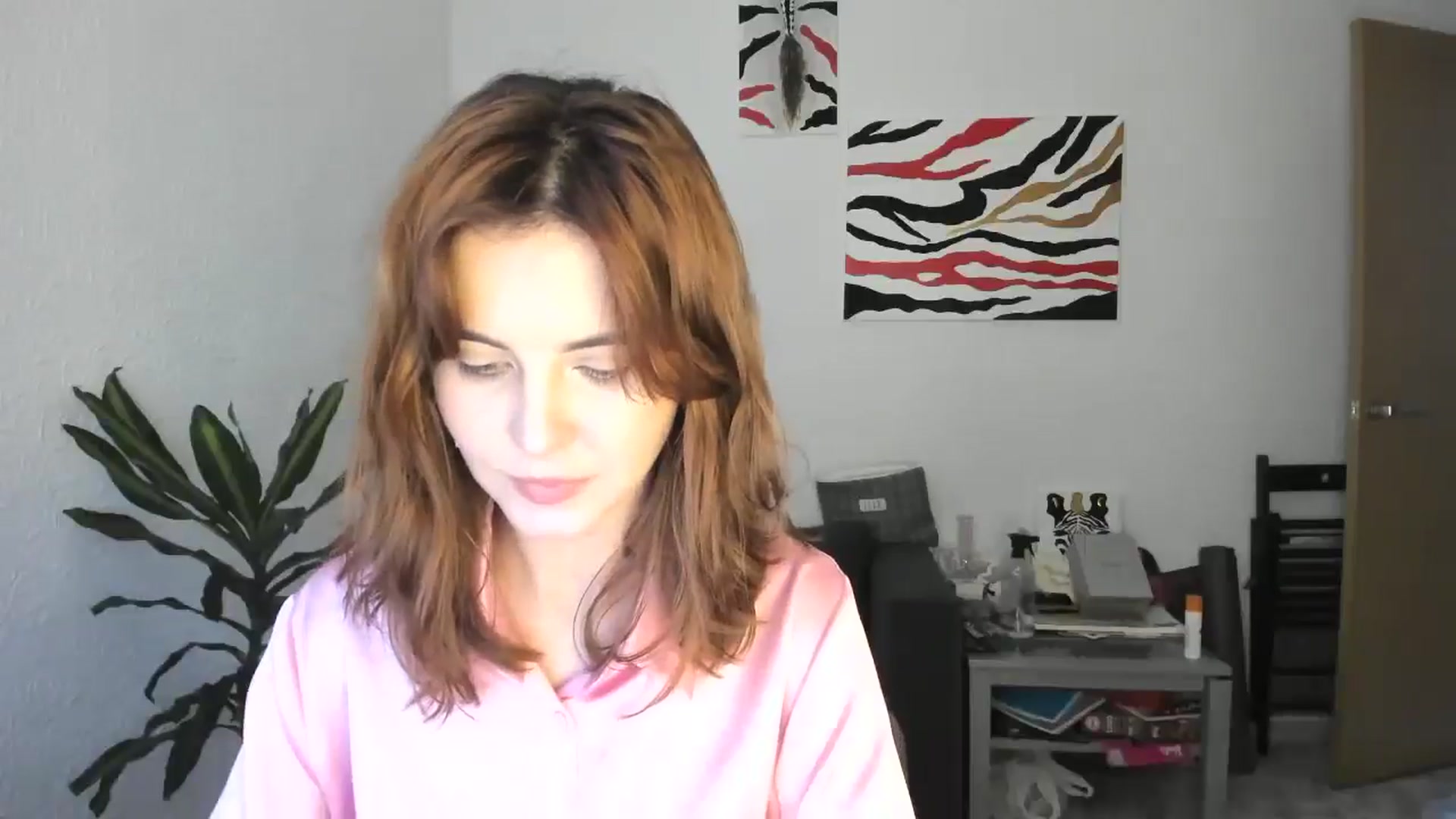 Gallery image thumbnail from AhahaGirl's myfreecams stream on, 11/14/2025, 15:47 image 15 of 20