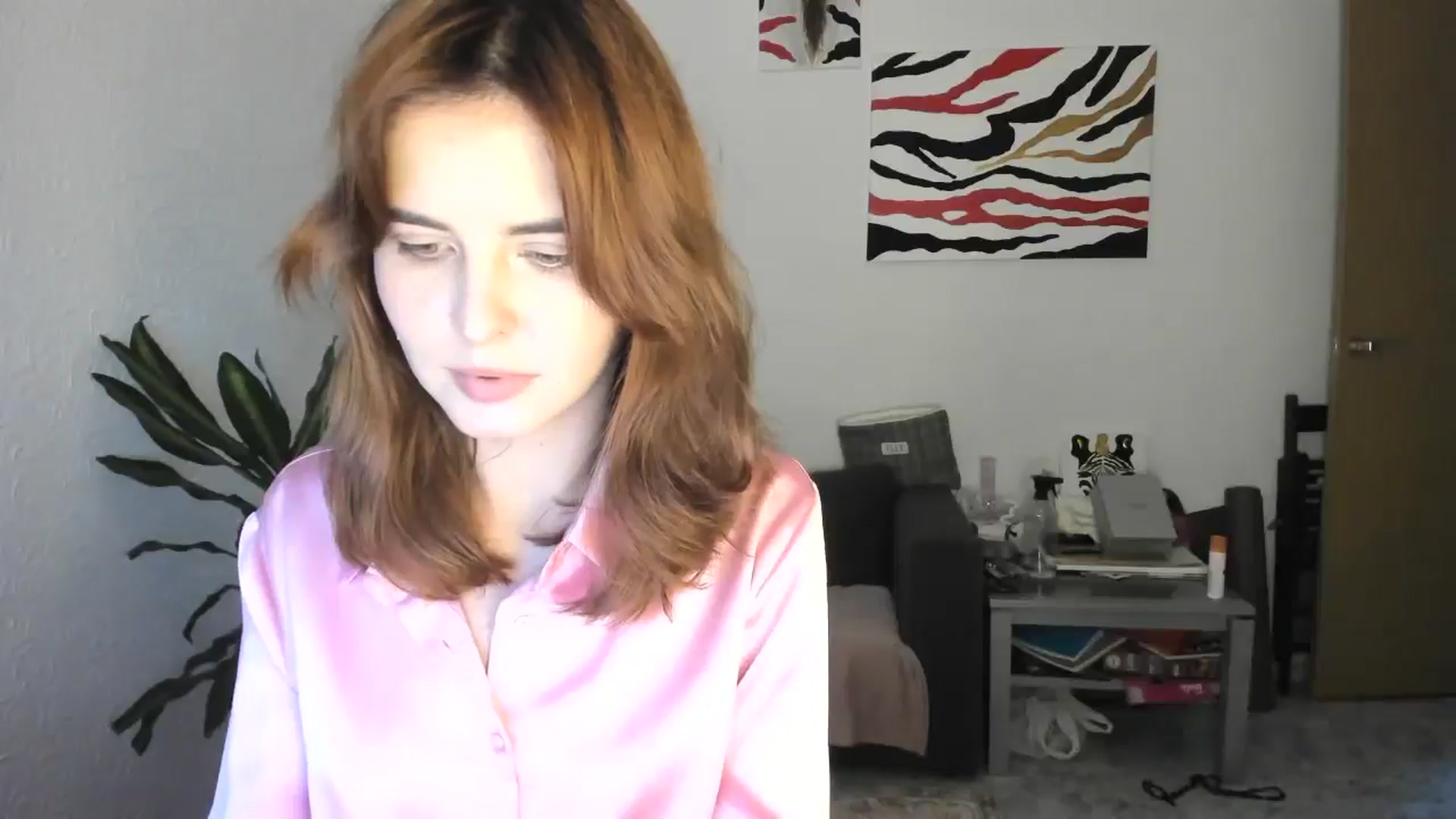 Gallery image thumbnail from AhahaGirl's myfreecams stream on, 11/14/2025, 16:34 image 14 of 20