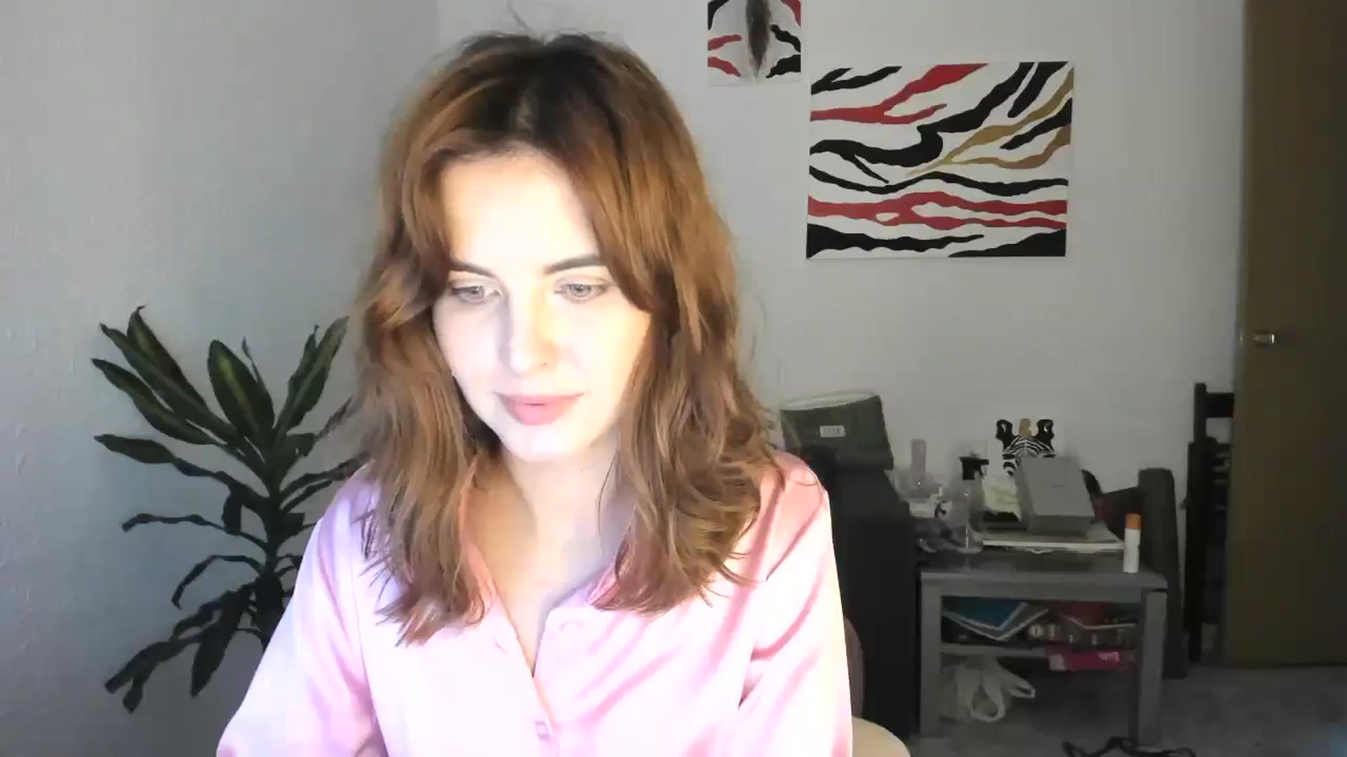 Gallery image thumbnail from AhahaGirl's myfreecams stream on, 11/14/2025, 16:34 image 8 of 20