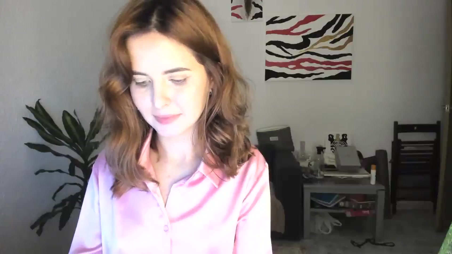 Gallery image thumbnail from AhahaGirl's myfreecams stream on, 11/14/2025, 18:07 image 9 of 20