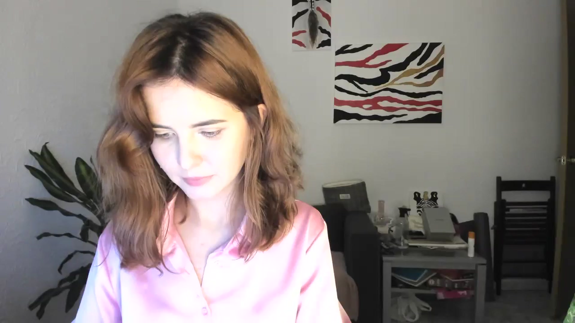 Gallery image thumbnail from AhahaGirl's myfreecams stream on, 11/14/2025, 18:07 image 17 of 20