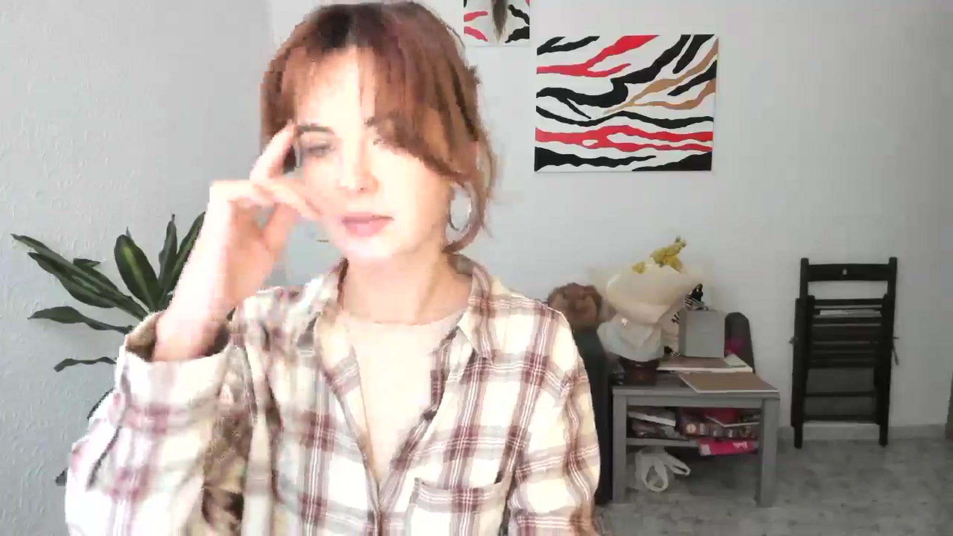Gallery image thumbnail from AhahaGirl's myfreecams stream on, 11/17/2025, 14:16 image 7 of 20