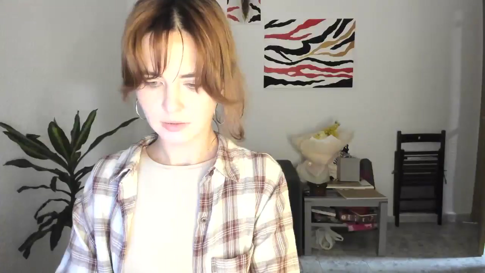 Gallery image thumbnail from AhahaGirl's myfreecams stream on, 11/17/2025, 17:03 image 19 of 20