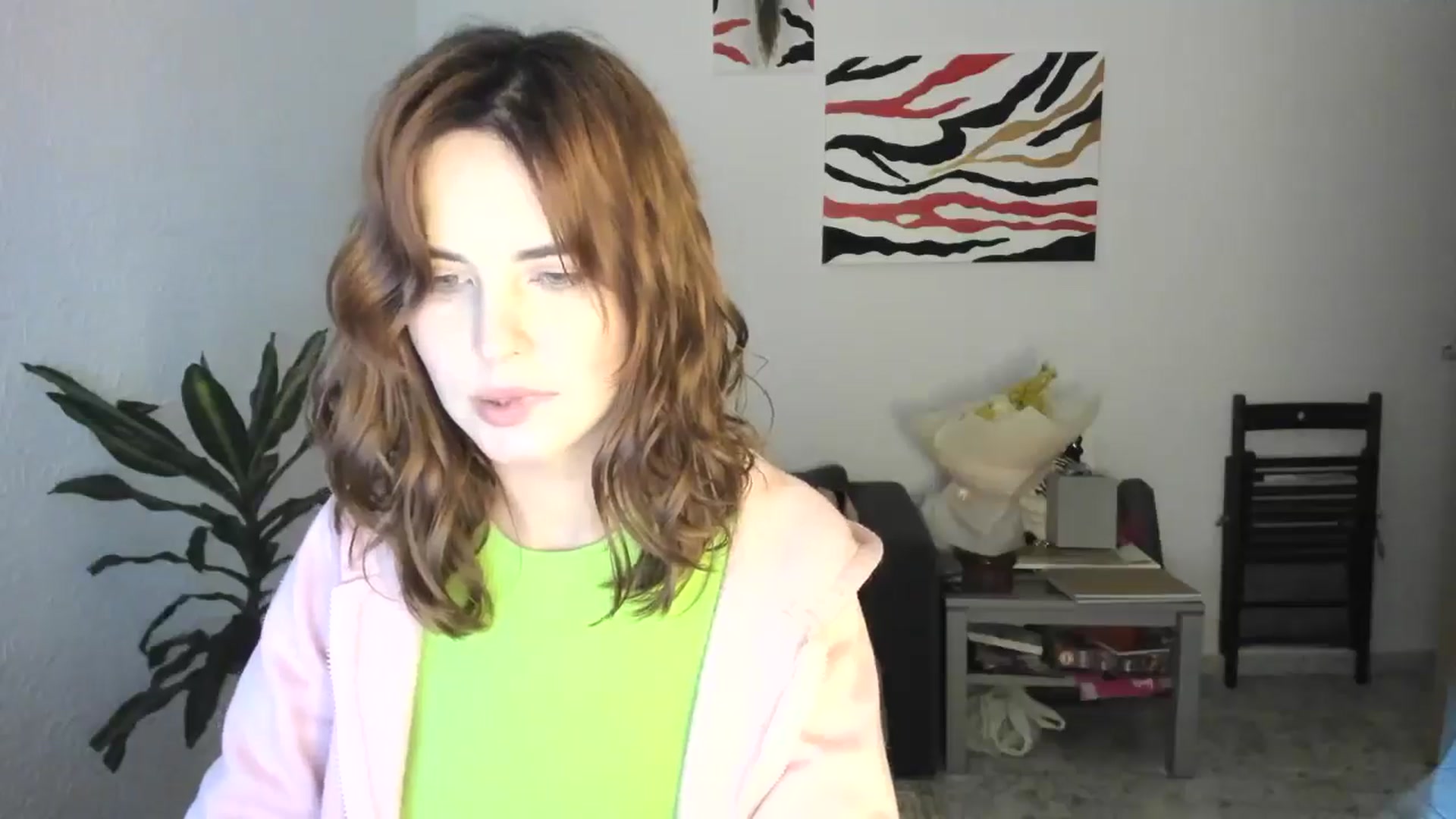 Gallery image thumbnail from AhahaGirl's myfreecams stream on, 11/18/2025, 17:24 image 3 of 20