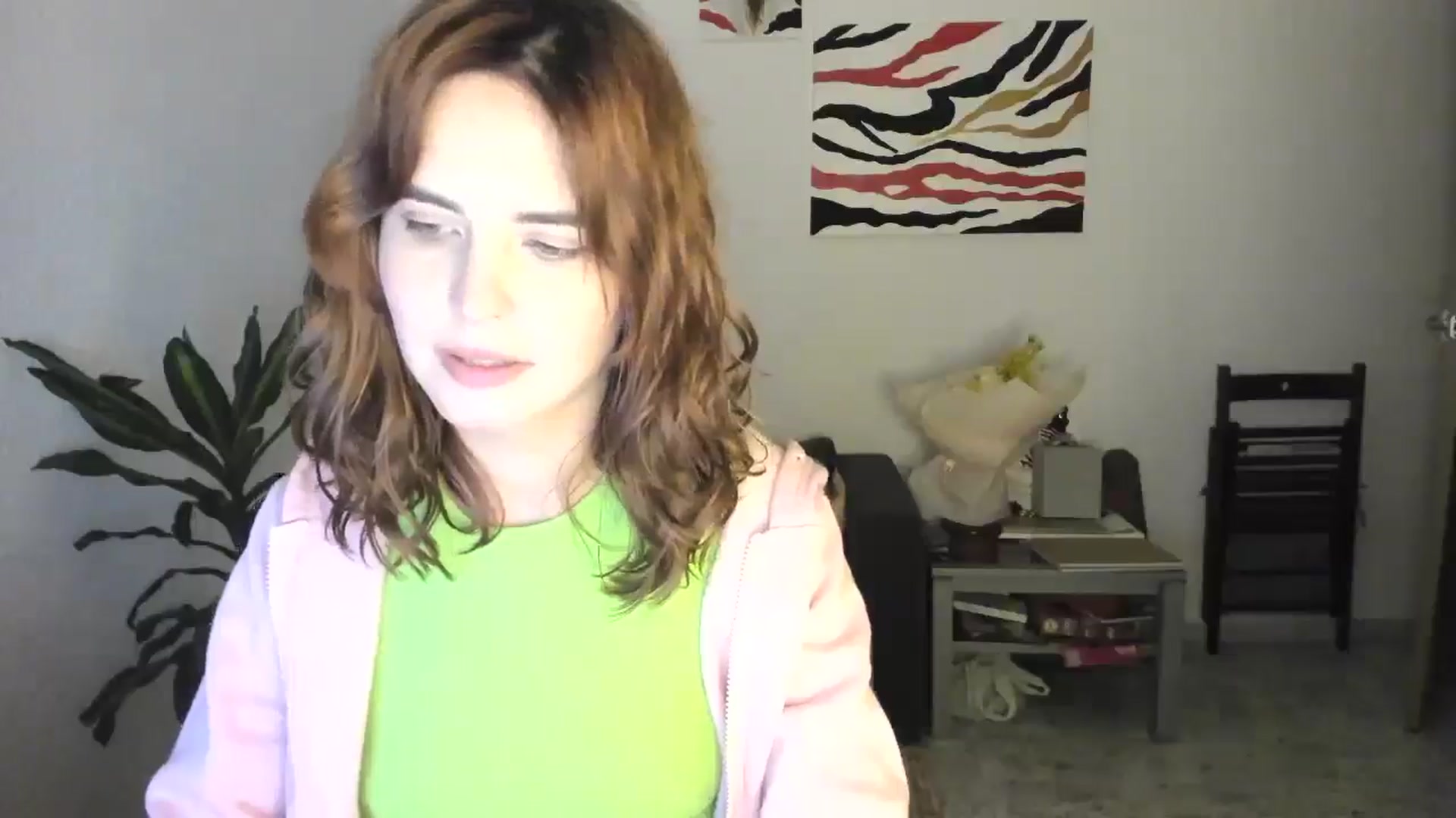 Gallery image thumbnail from AhahaGirl's myfreecams stream on, 11/18/2025, 17:24 image 14 of 20