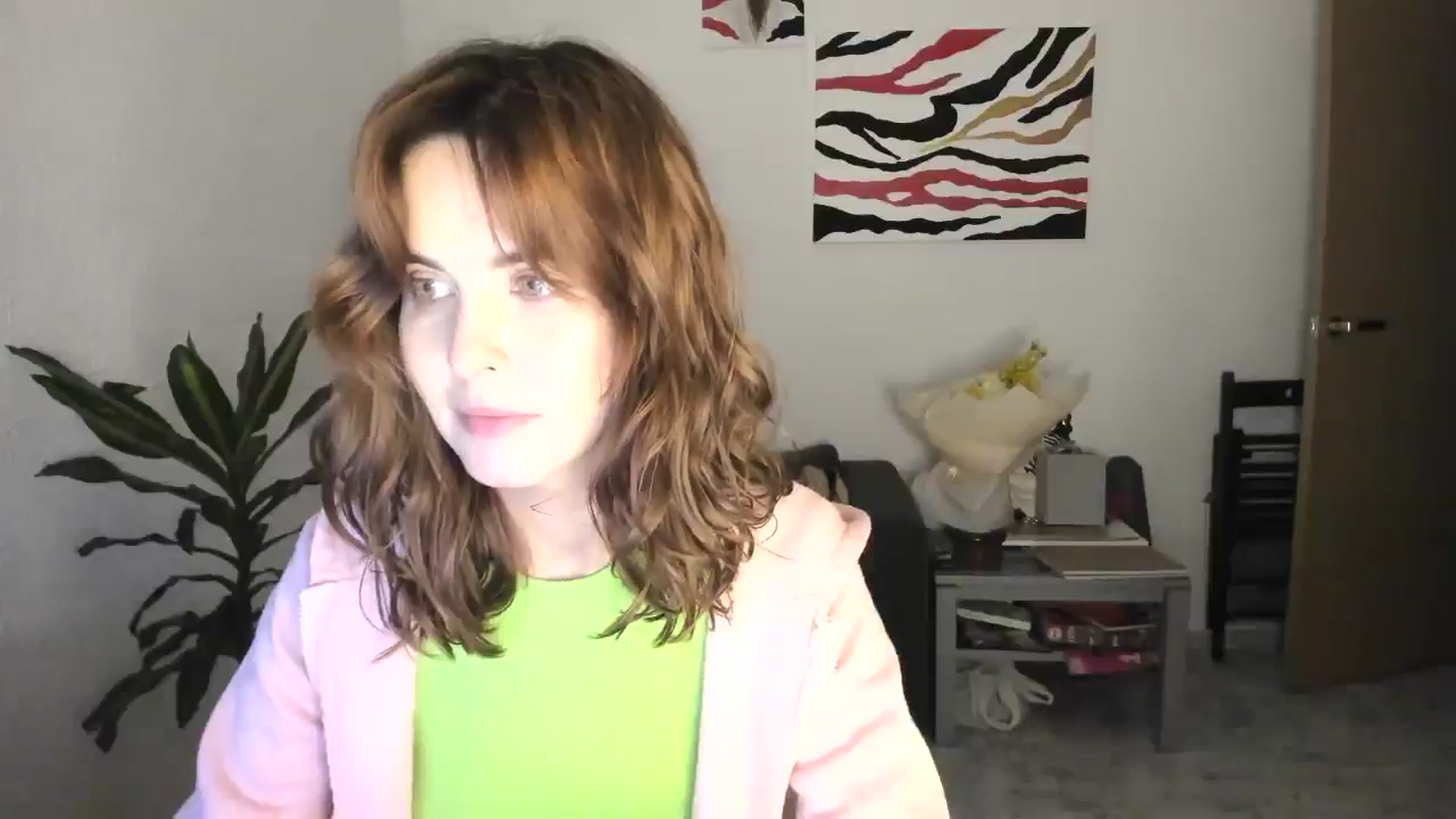 Gallery image thumbnail from AhahaGirl's myfreecams stream on, 11/18/2025, 18:44 image 15 of 20