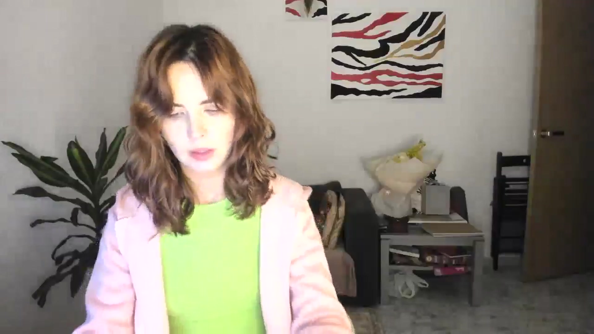 Gallery image thumbnail from AhahaGirl's myfreecams stream on, 11/18/2025, 18:44 image 17 of 20