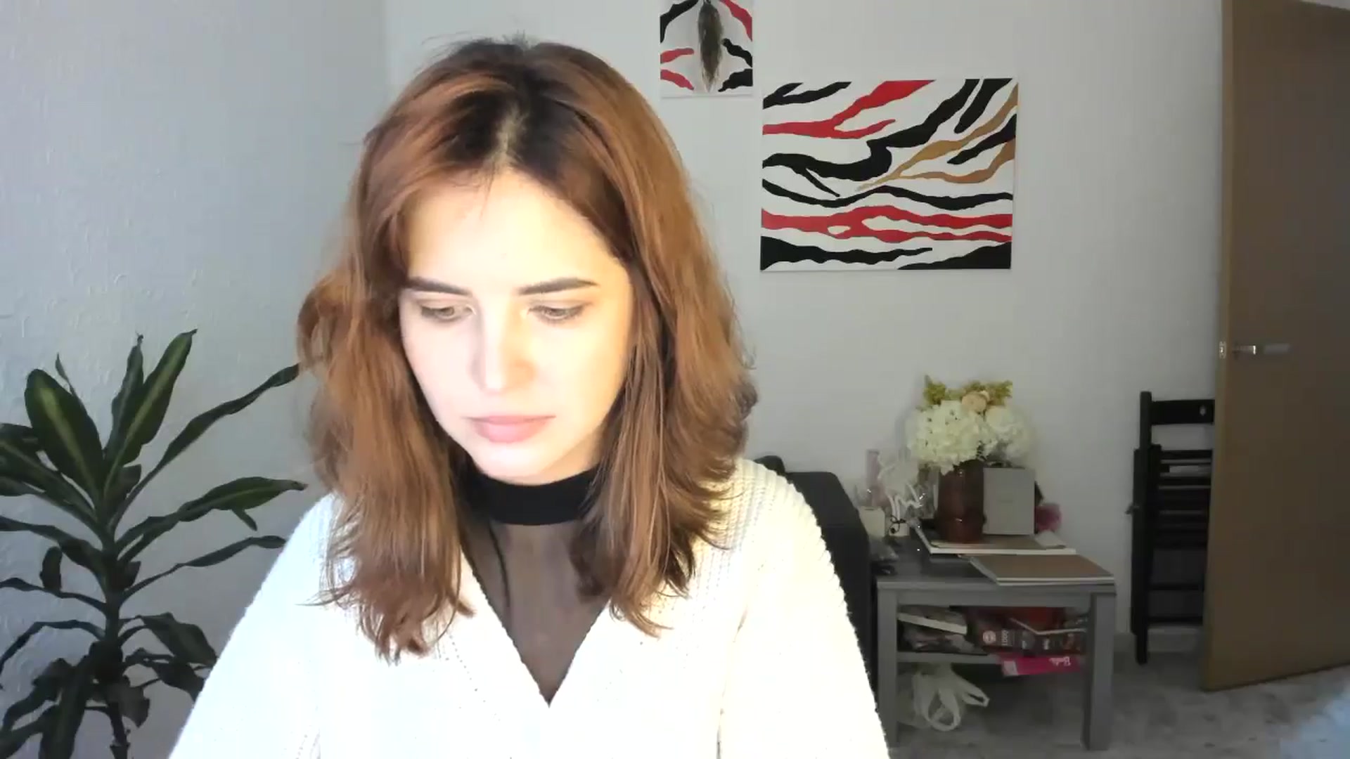 Gallery image thumbnail from AhahaGirl's myfreecams stream on, 11/19/2025, 14:48 image 12 of 20