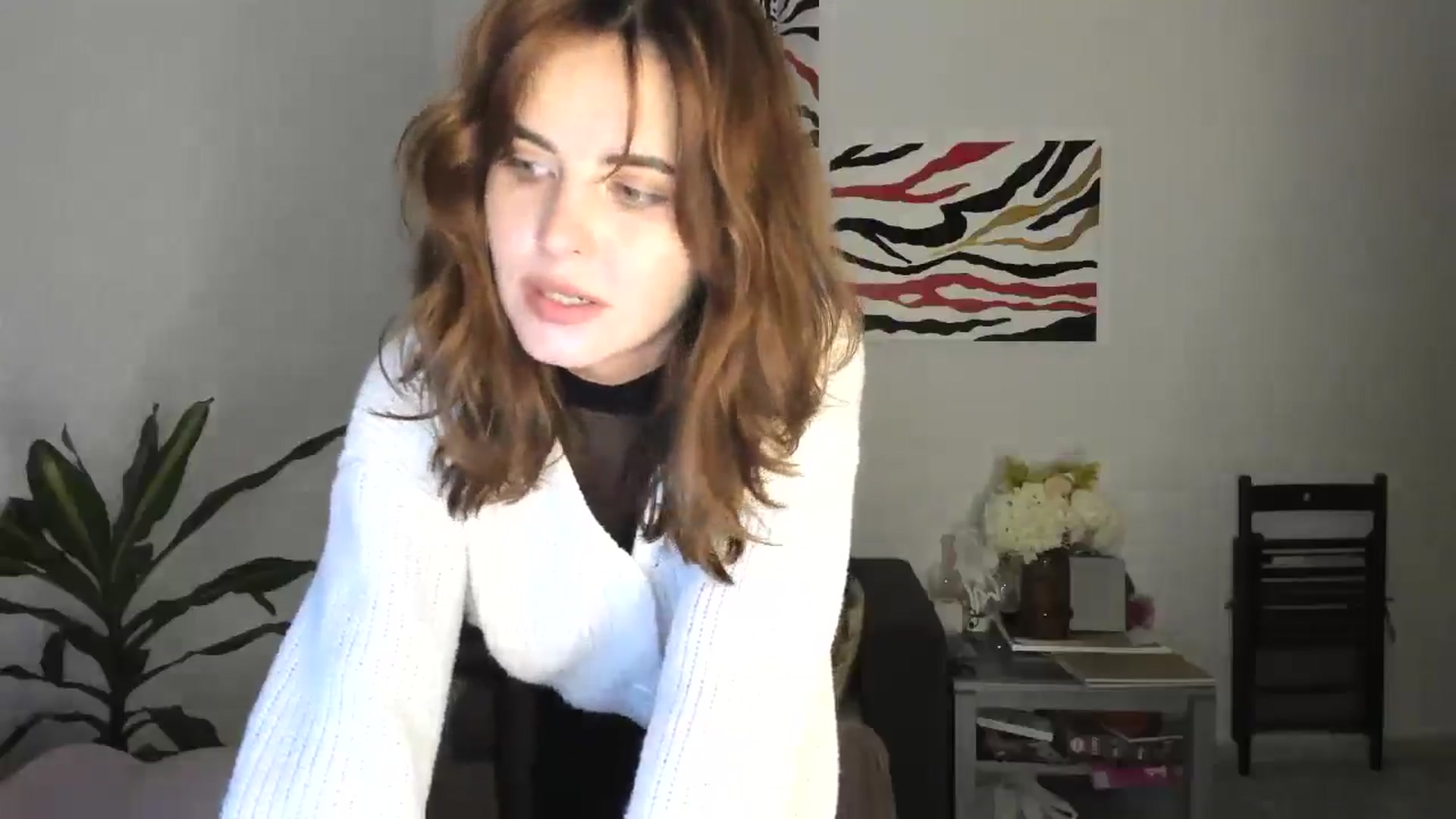 Gallery image thumbnail from AhahaGirl's myfreecams stream on, 11/19/2025, 17:08 image 7 of 20
