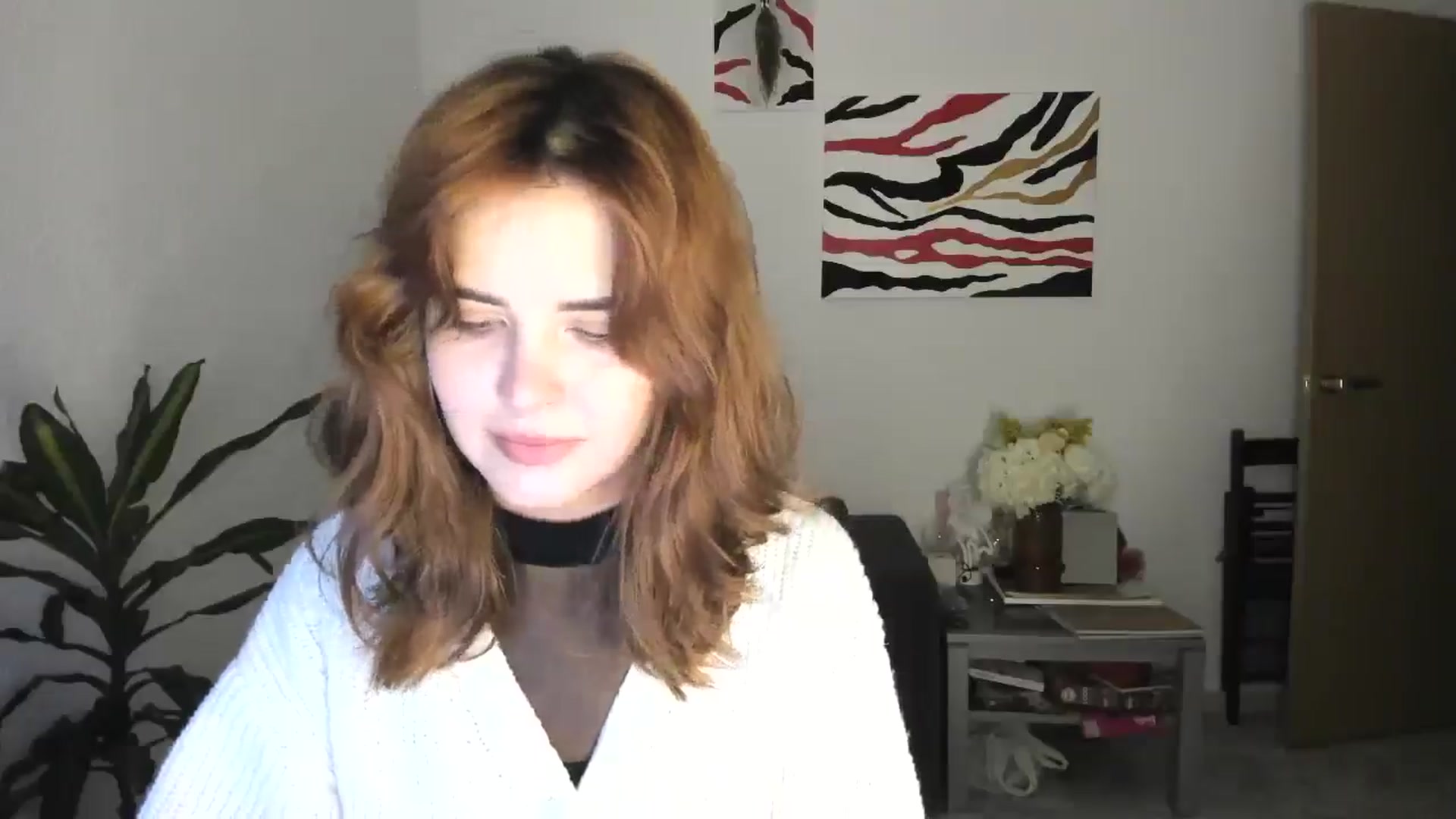 Gallery image thumbnail from AhahaGirl's myfreecams stream on, 11/19/2025, 17:08 image 19 of 20