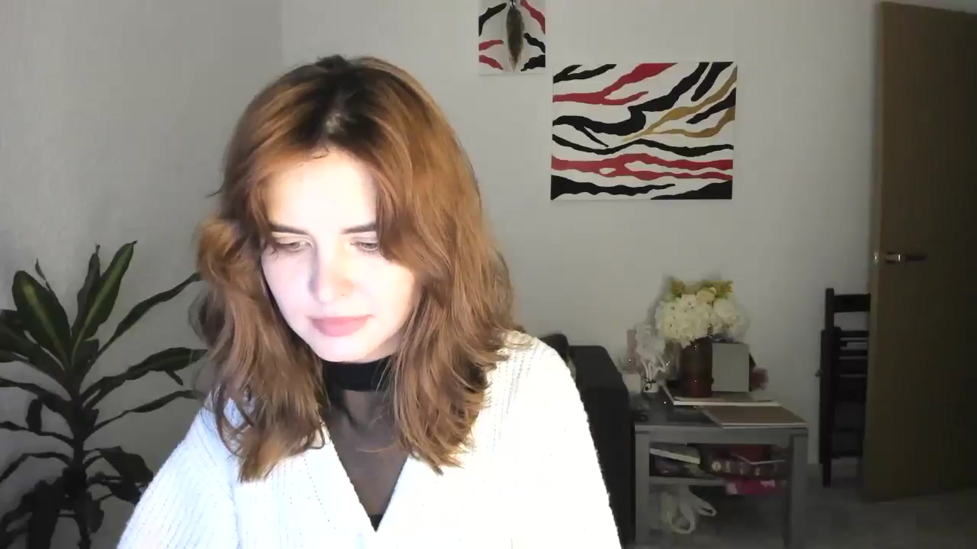 Gallery image thumbnail from AhahaGirl's myfreecams stream on, 11/19/2025, 17:08 image 20 of 20