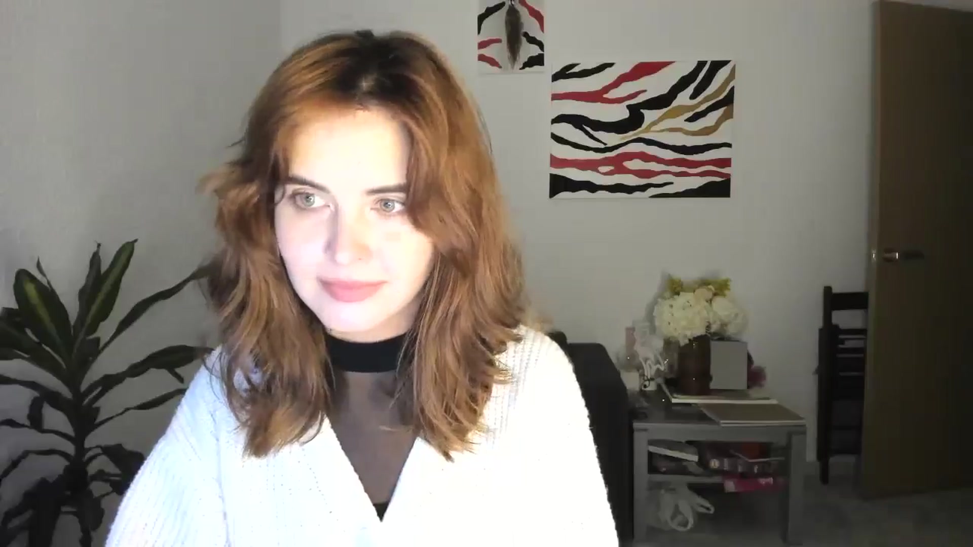 Gallery image thumbnail from AhahaGirl's myfreecams stream on, 11/19/2025, 17:08 image 18 of 20