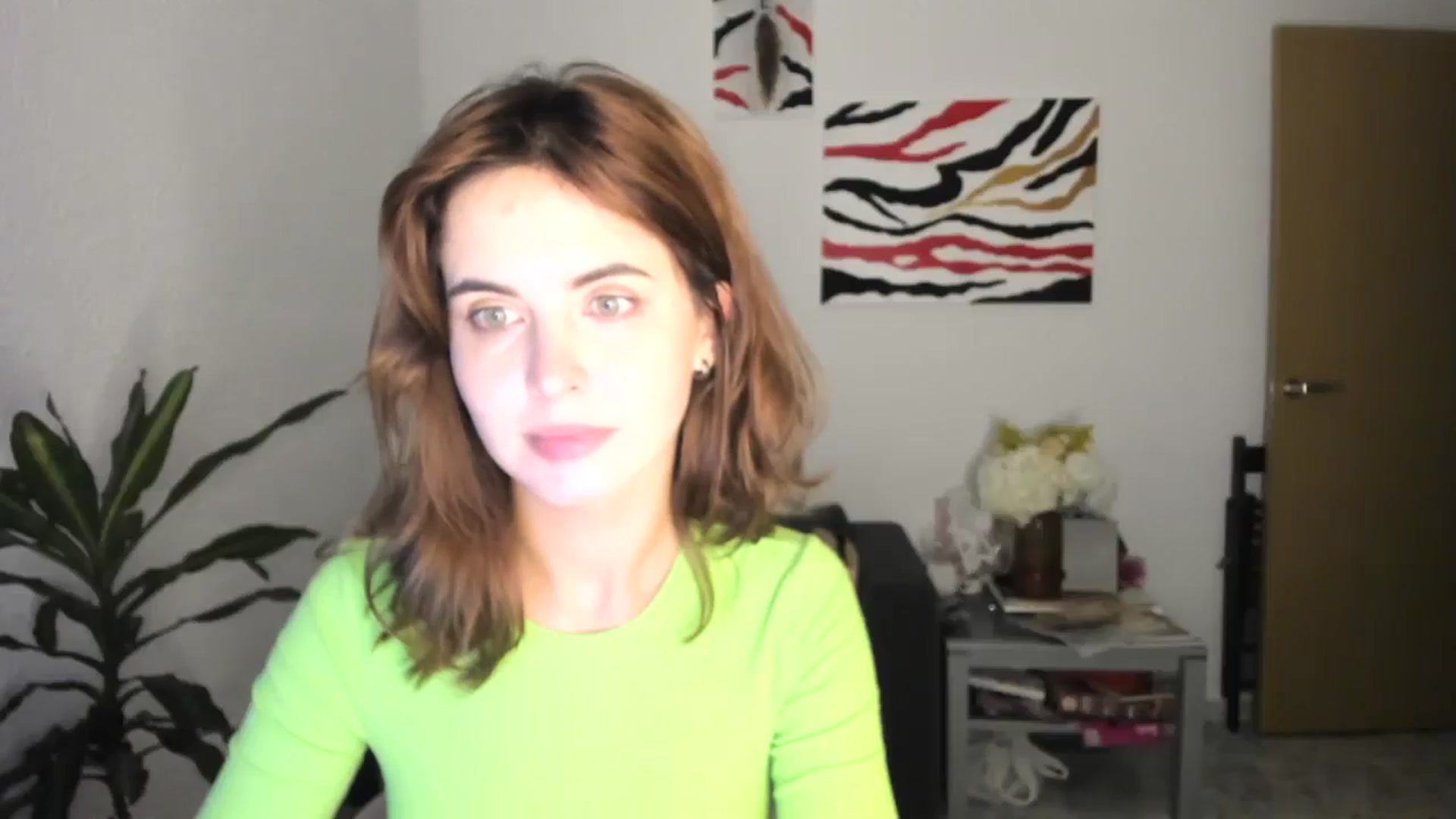 Gallery image thumbnail from AhahaGirl's myfreecams stream on, 11/20/2025, 18:36 image 10 of 20