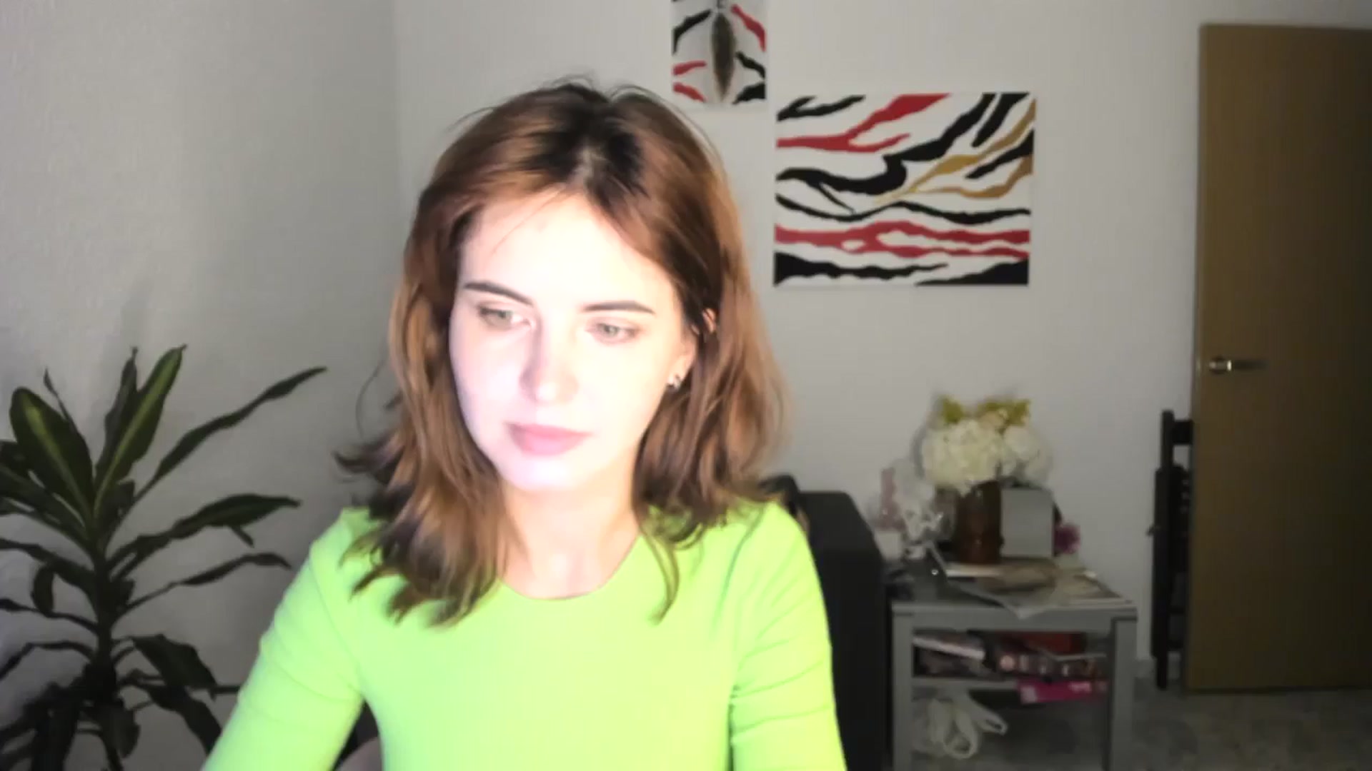 Gallery image thumbnail from AhahaGirl's myfreecams stream on, 11/20/2025, 18:36 image 7 of 20