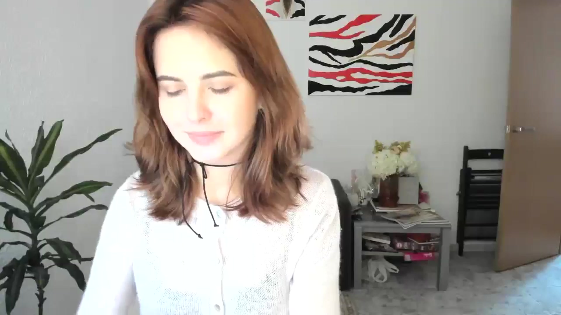 Gallery image thumbnail from AhahaGirl's myfreecams stream on, 11/21/2025, 15:26 image 10 of 20