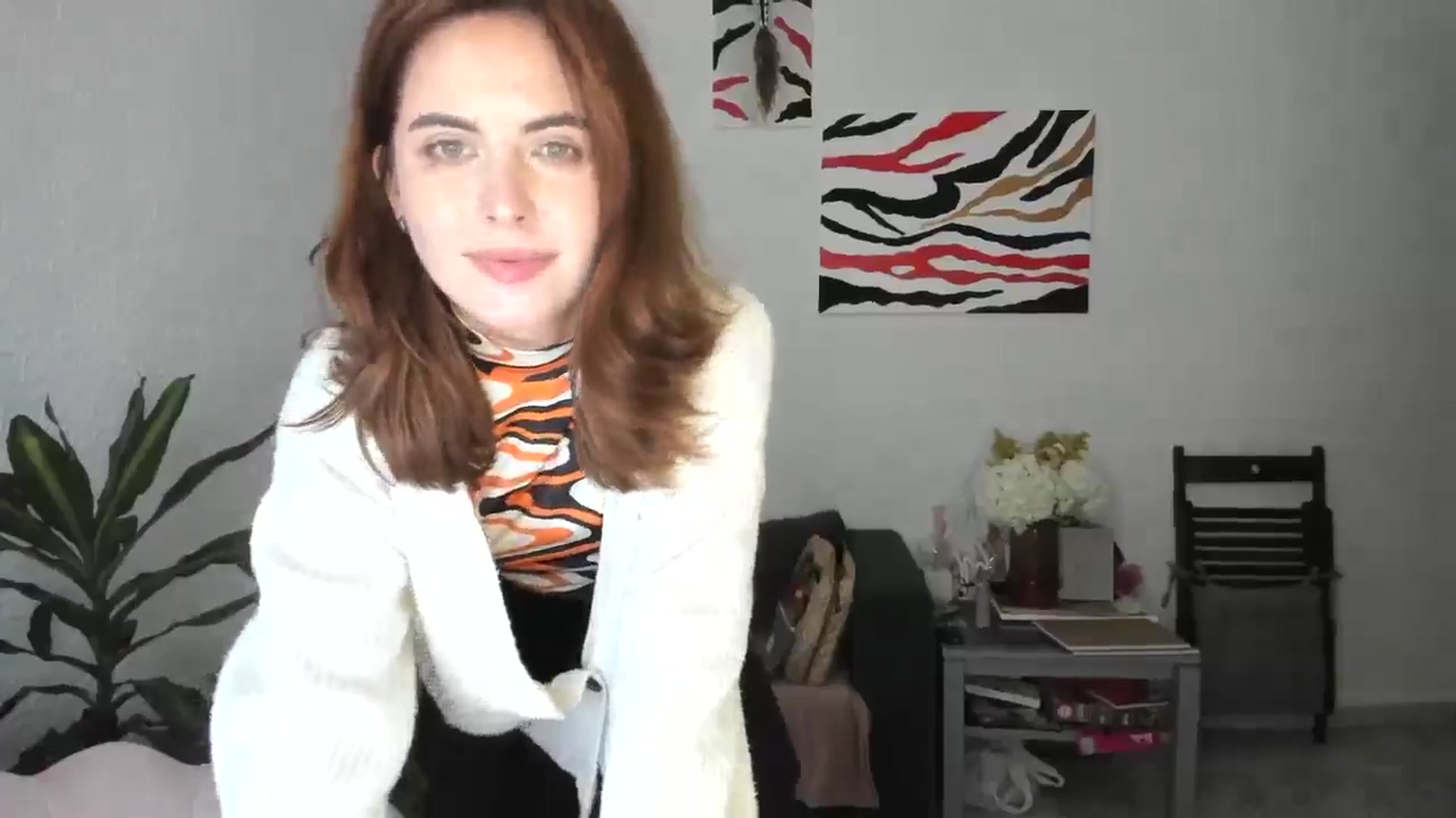 Gallery image thumbnail from AhahaGirl's myfreecams stream on, 11/22/2025, 16:01 image 15 of 20
