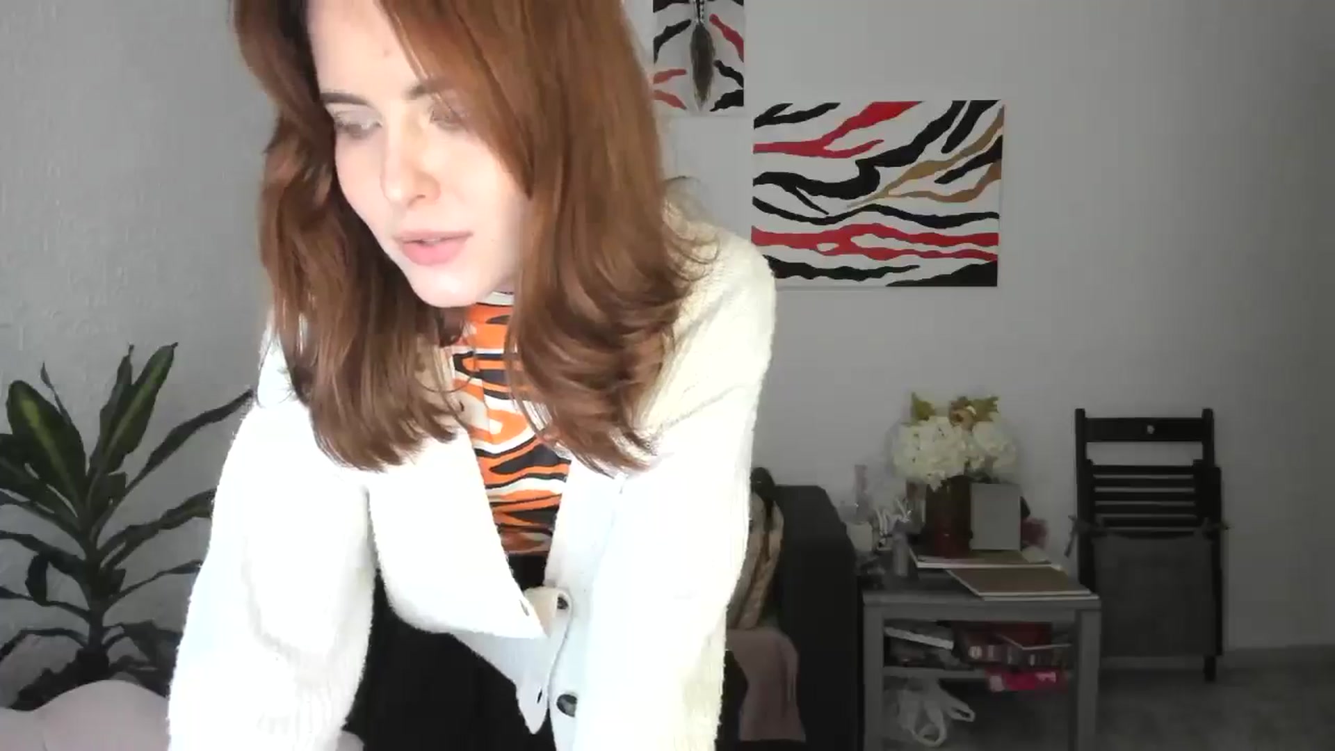 Gallery image thumbnail from AhahaGirl's myfreecams stream on, 11/22/2025, 16:01 image 17 of 20