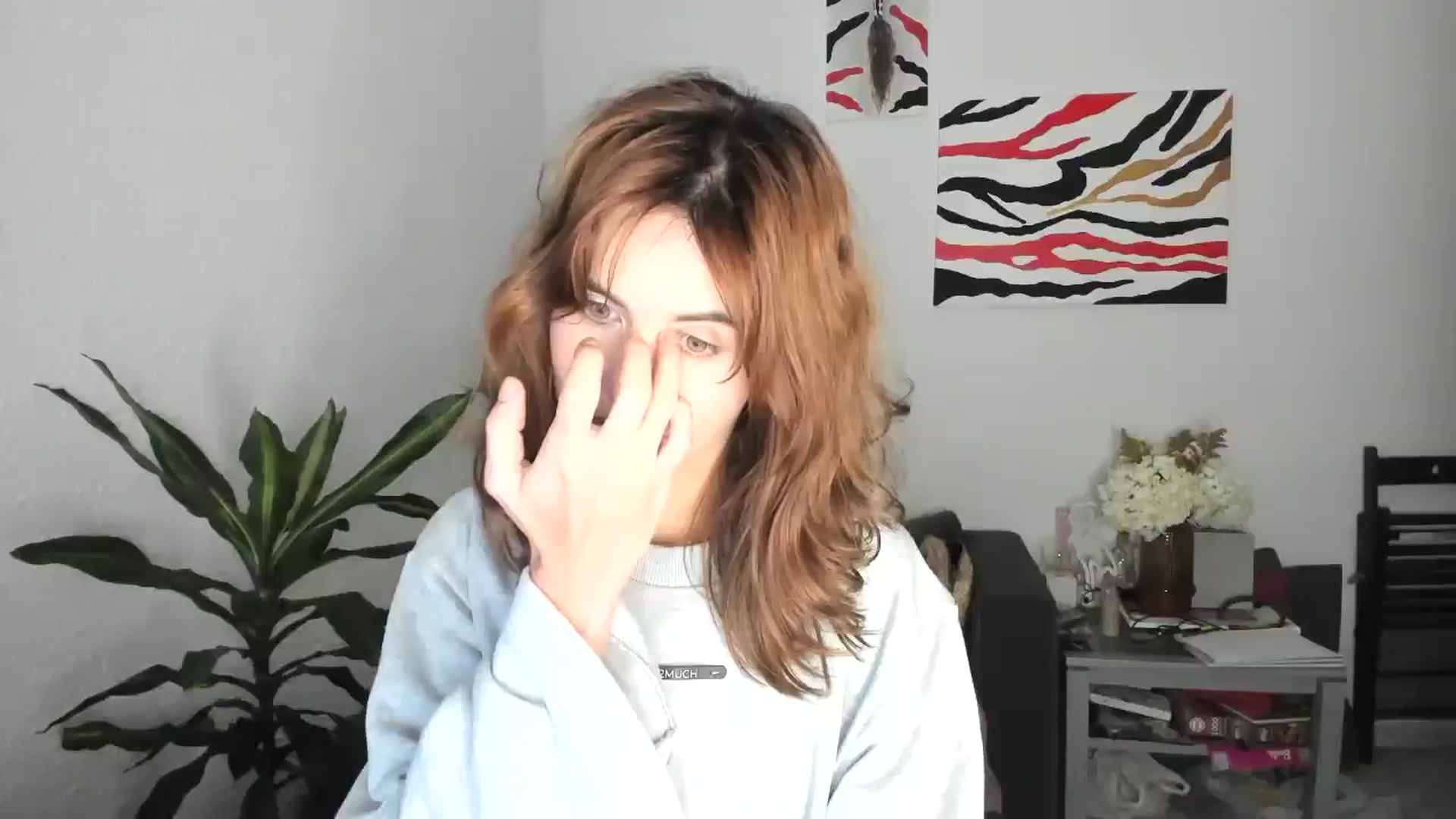 Gallery image thumbnail from AhahaGirl's myfreecams stream on, 11/25/2025, 17:25 image 19 of 20