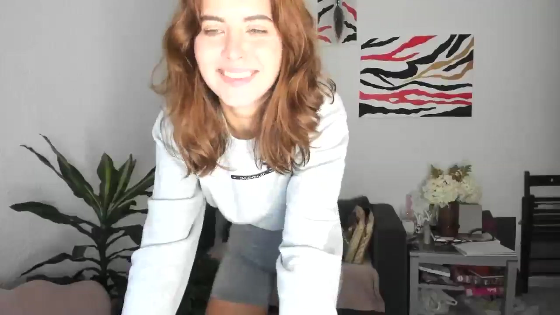 Gallery image thumbnail from AhahaGirl's myfreecams stream on, 11/25/2025, 17:25 image 16 of 20