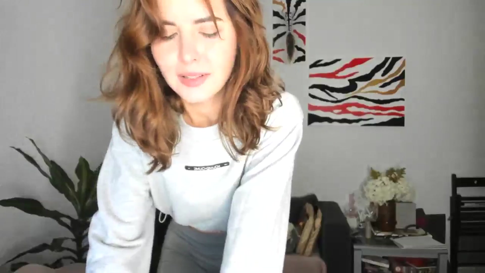 Gallery image thumbnail from AhahaGirl's myfreecams stream on, 11/25/2025, 18:00 image 9 of 20