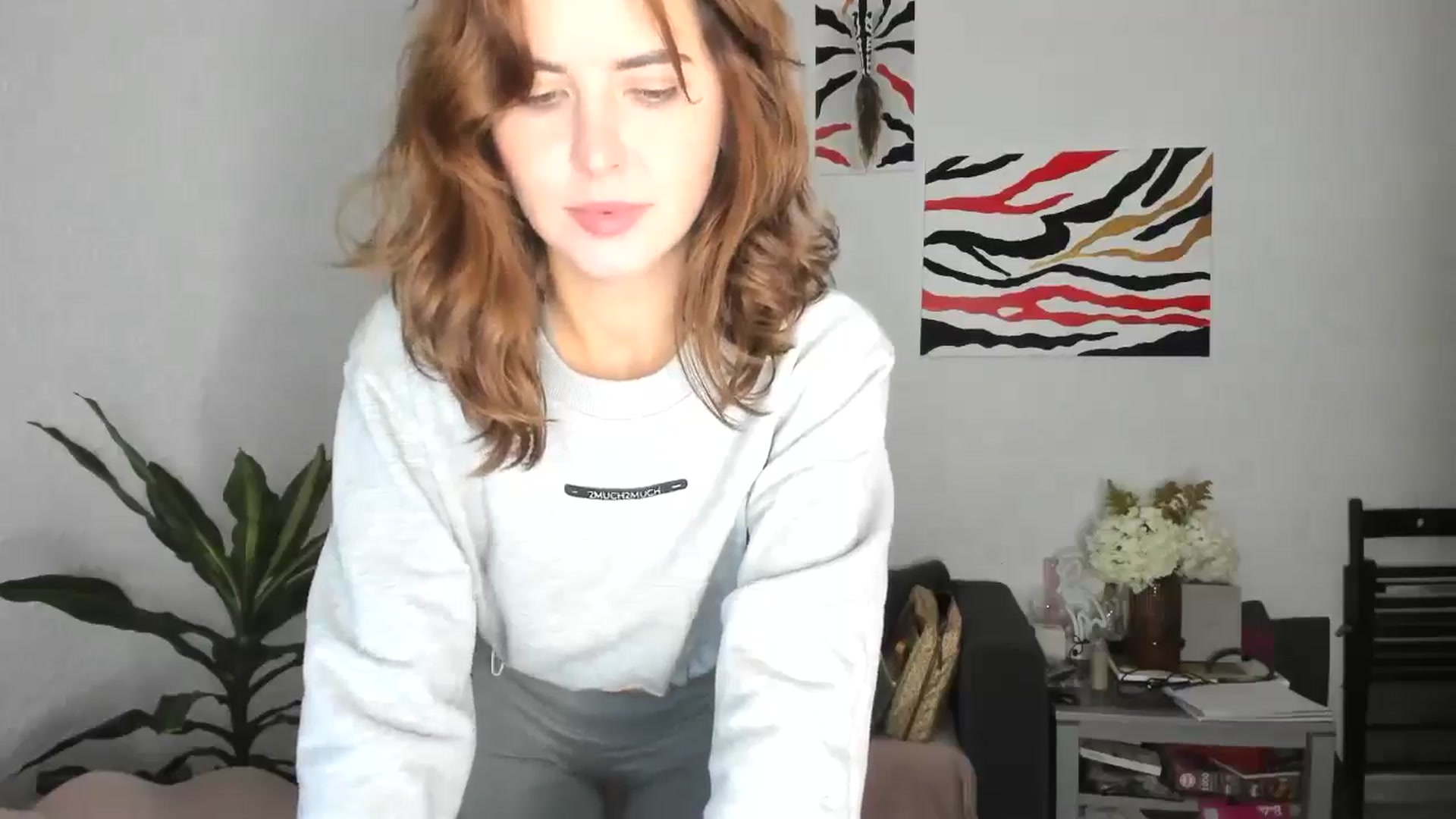 Gallery image thumbnail from AhahaGirl's myfreecams stream on, 11/25/2025, 18:00 image 7 of 20