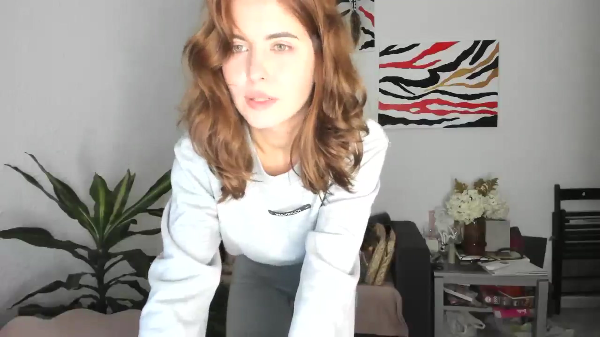 Gallery image thumbnail from AhahaGirl's myfreecams stream on, 11/25/2025, 20:56 image 15 of 20