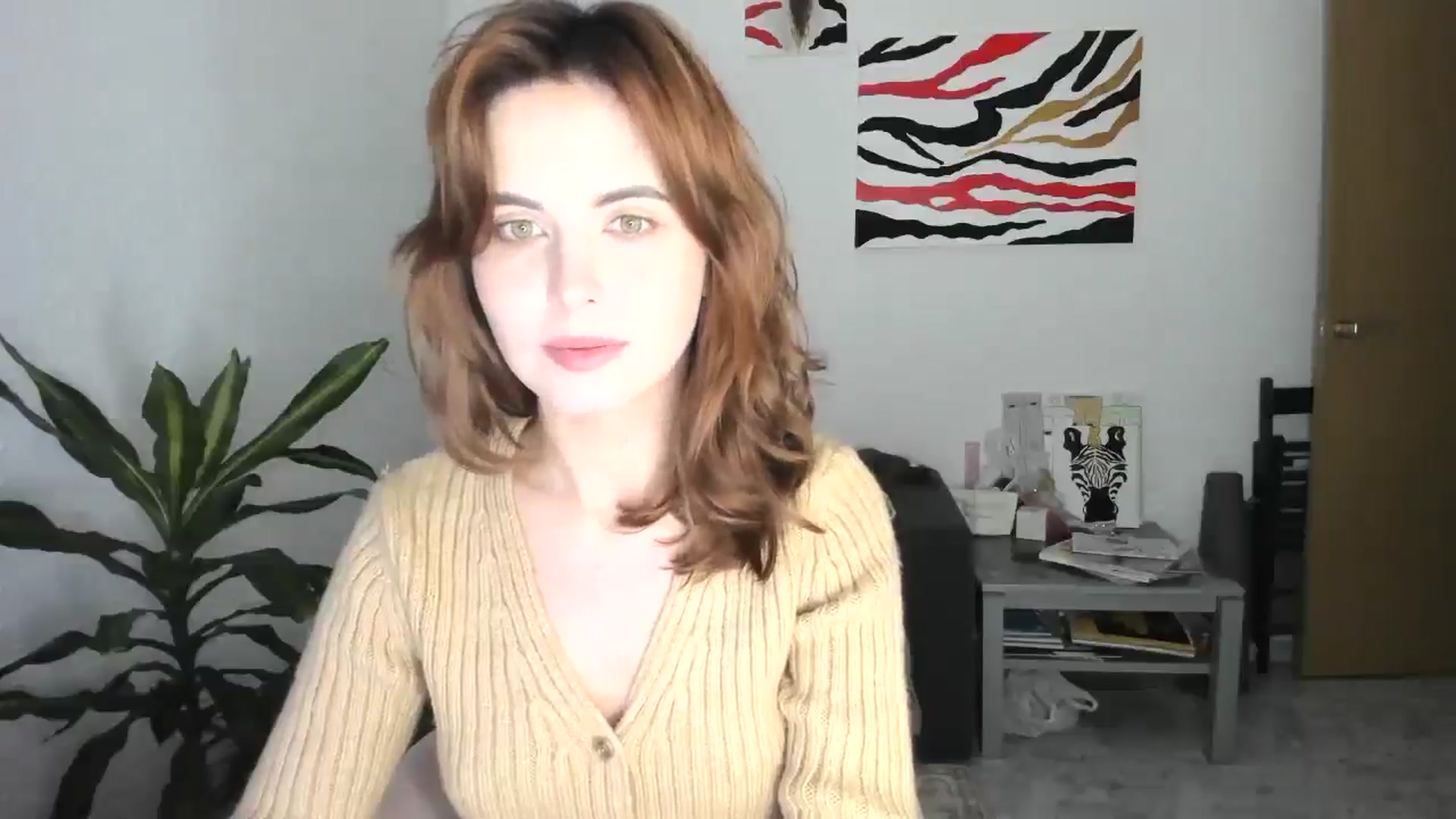 Gallery image thumbnail from AhahaGirl's myfreecams stream on, 11/27/2025, 17:36 image 2 of 20