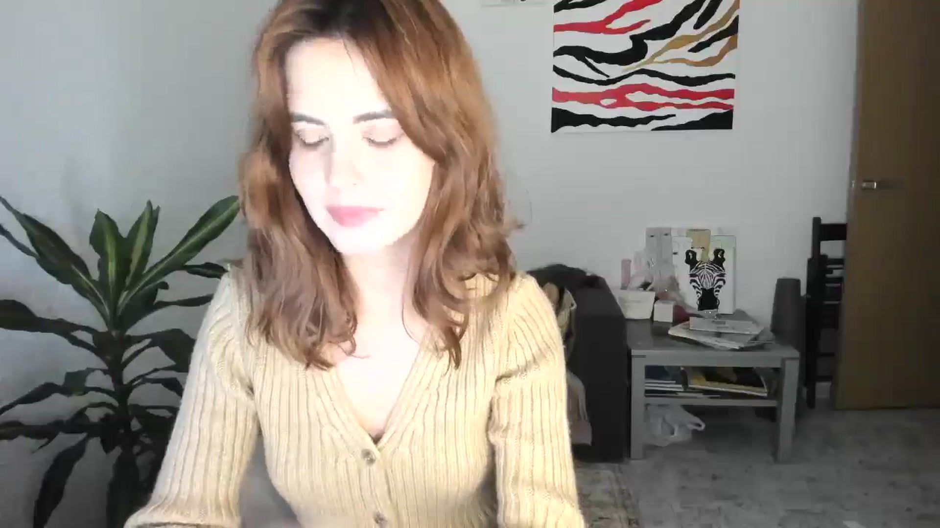 Gallery image thumbnail from AhahaGirl's myfreecams stream on, 11/27/2025, 17:36 image 13 of 20