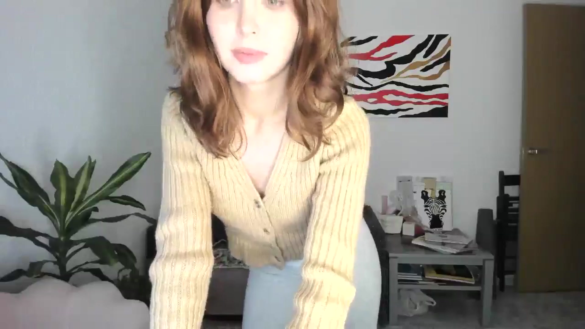 Gallery image thumbnail from AhahaGirl's myfreecams stream on, 11/27/2025, 17:36 image 12 of 20
