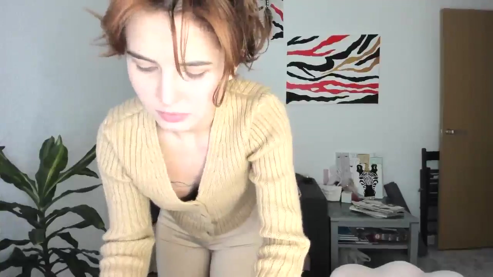 Gallery image thumbnail from AhahaGirl's myfreecams stream on, 11/28/2025, 15:47 image 17 of 20