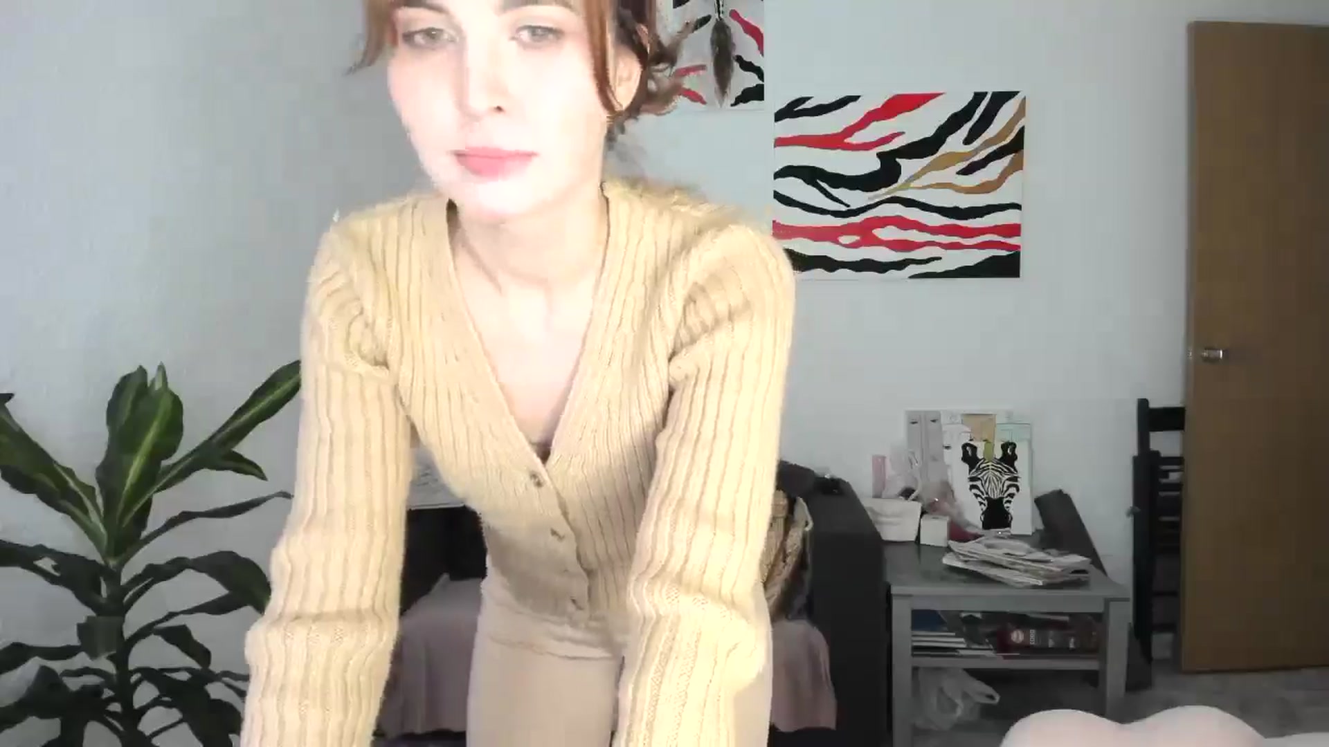 Gallery image thumbnail from AhahaGirl's myfreecams stream on, 11/28/2025, 15:47 image 13 of 20