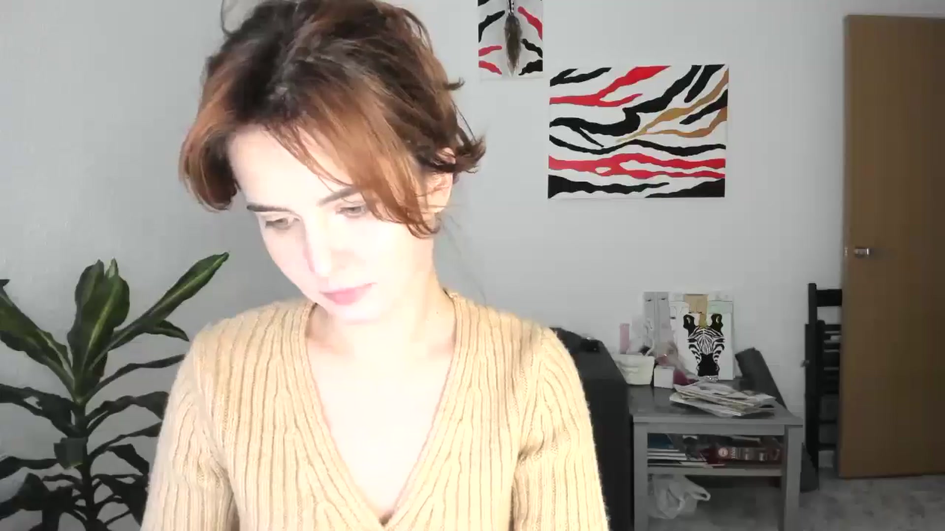 Gallery image thumbnail from AhahaGirl's myfreecams stream on, 11/28/2025, 15:47 image 14 of 20