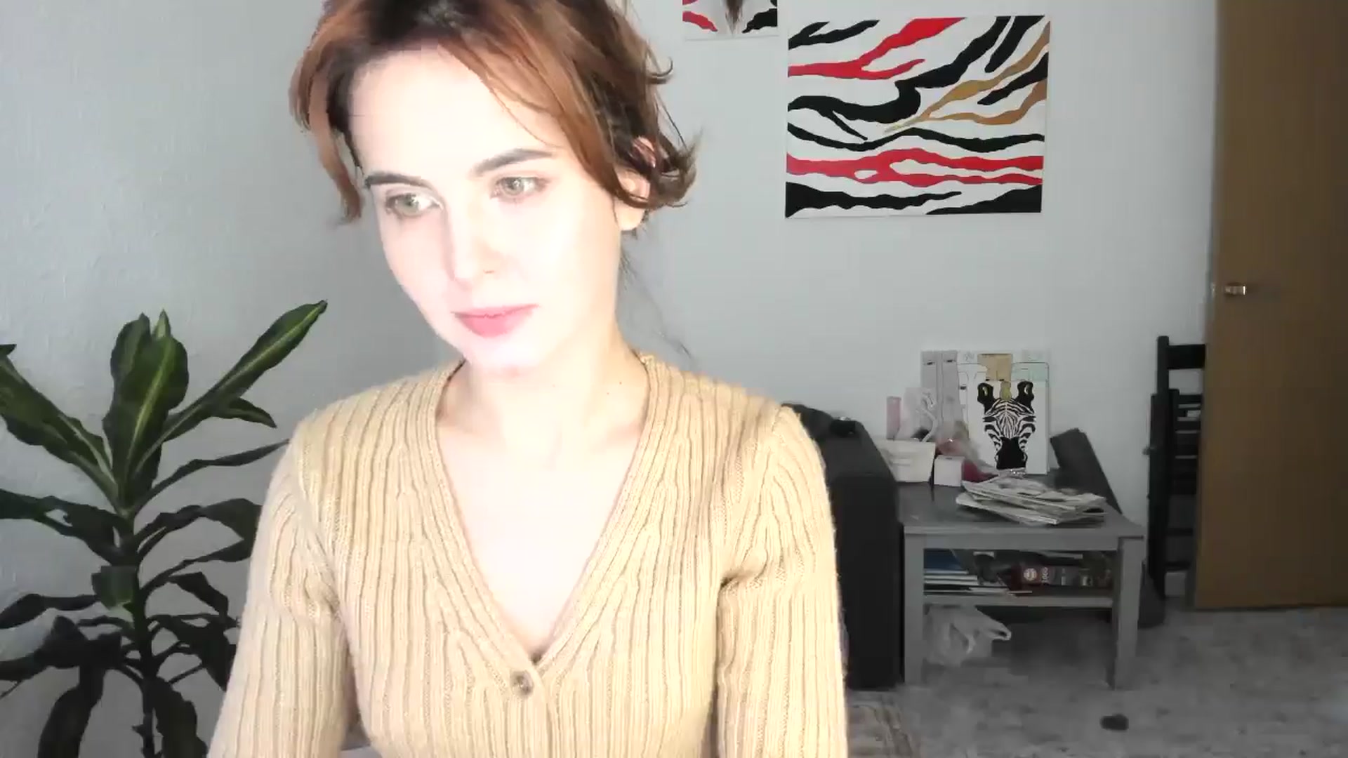 Gallery image thumbnail from AhahaGirl's myfreecams stream on, 11/28/2025, 15:47 image 12 of 20