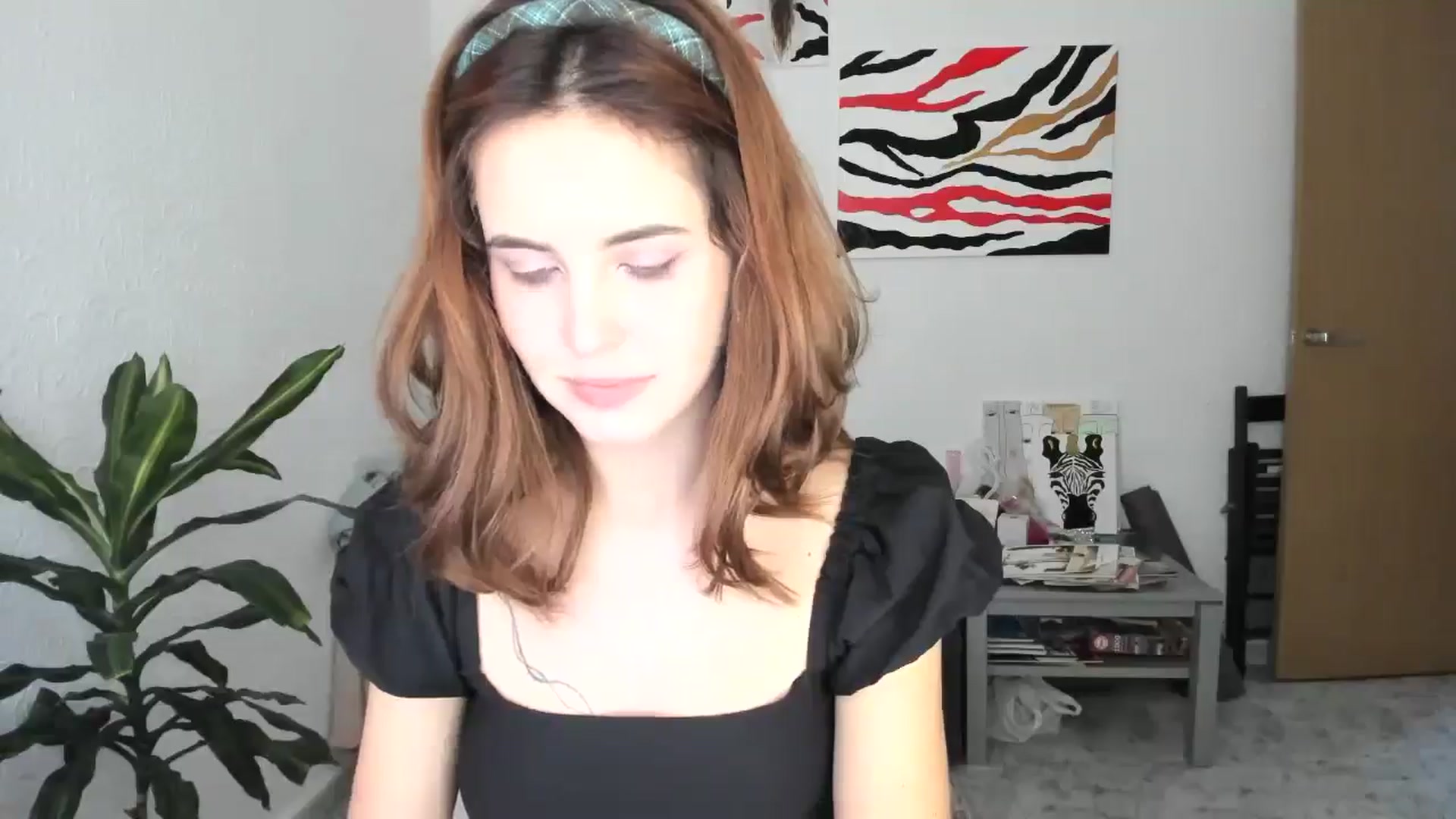Gallery image thumbnail from AhahaGirl's myfreecams stream on, 11/29/2025, 14:41 image 16 of 20