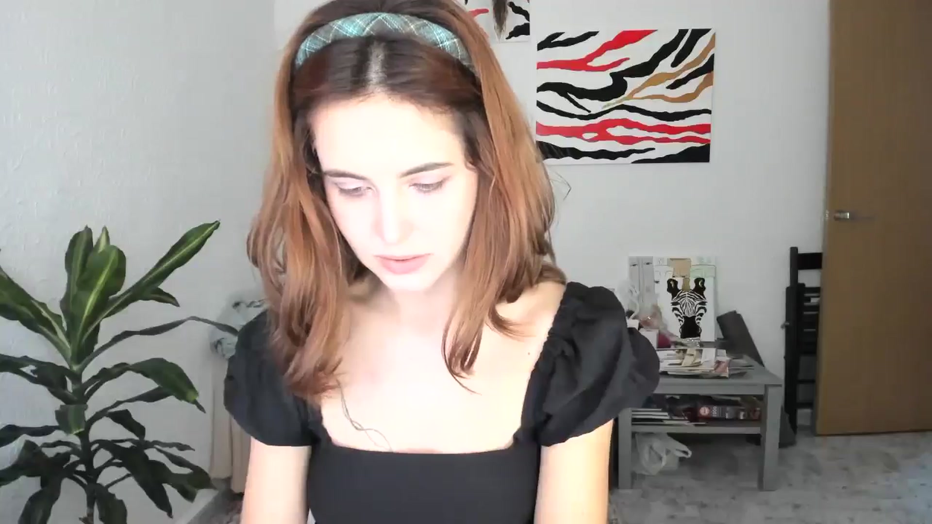 Gallery image thumbnail from AhahaGirl's myfreecams stream on, 11/29/2025, 14:41 image 3 of 20