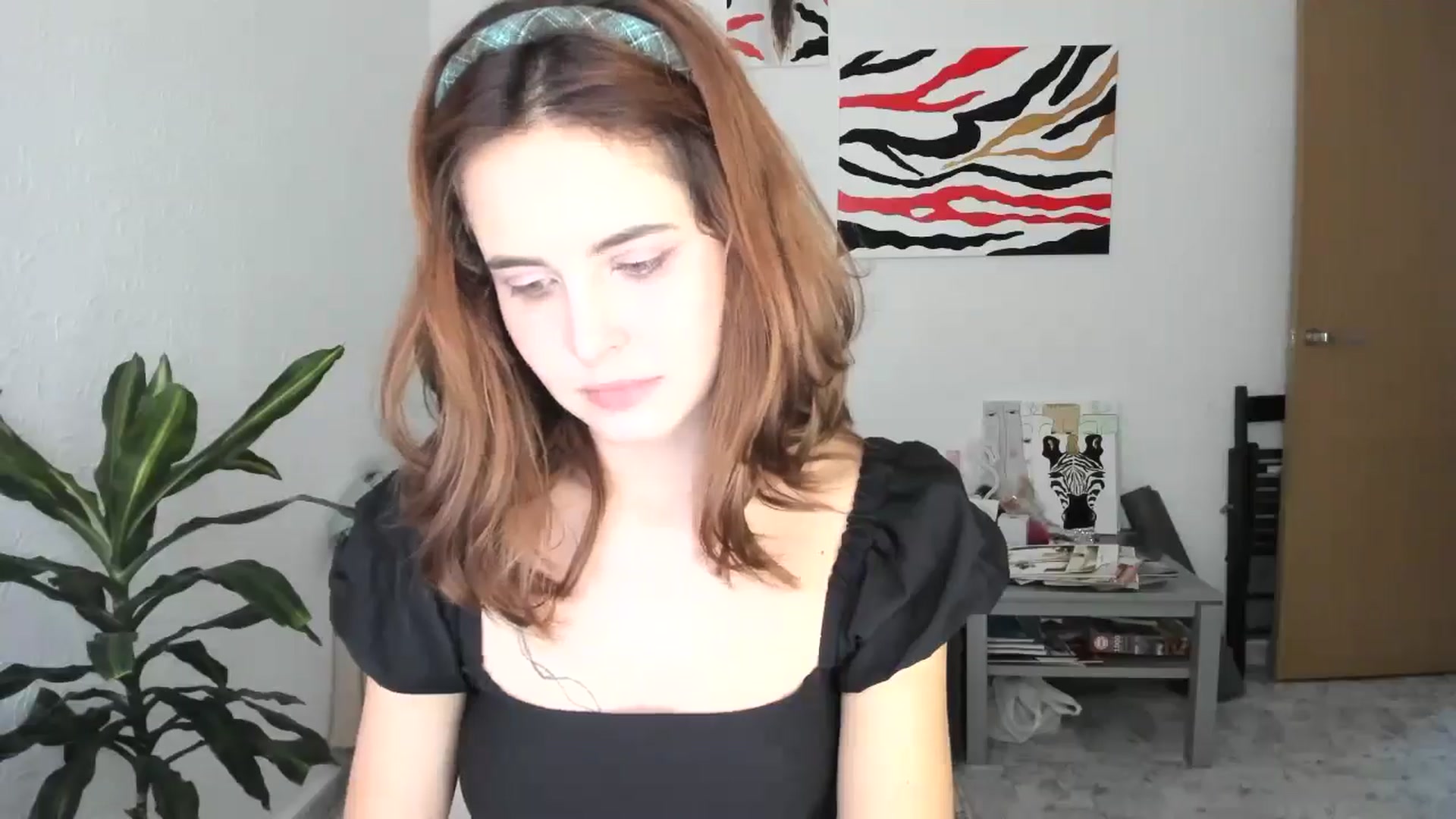 Gallery image thumbnail from AhahaGirl's myfreecams stream on, 11/29/2025, 14:41 image 15 of 20