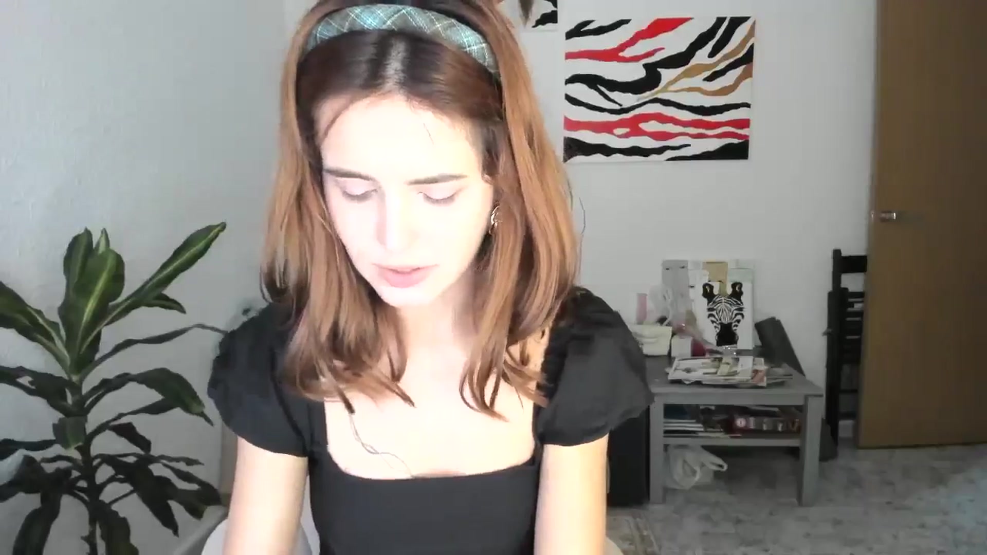 Gallery image thumbnail from AhahaGirl's myfreecams stream on, 11/29/2025, 15:56 image 16 of 20