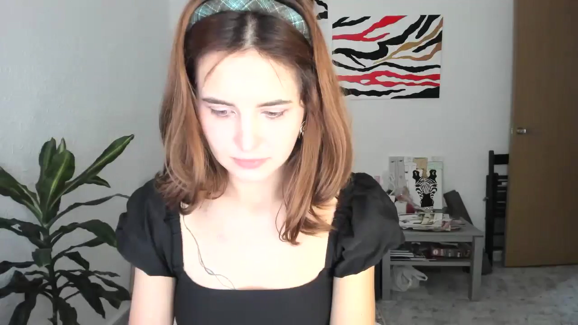 Gallery image thumbnail from AhahaGirl's myfreecams stream on, 11/29/2025, 15:56 image 9 of 20