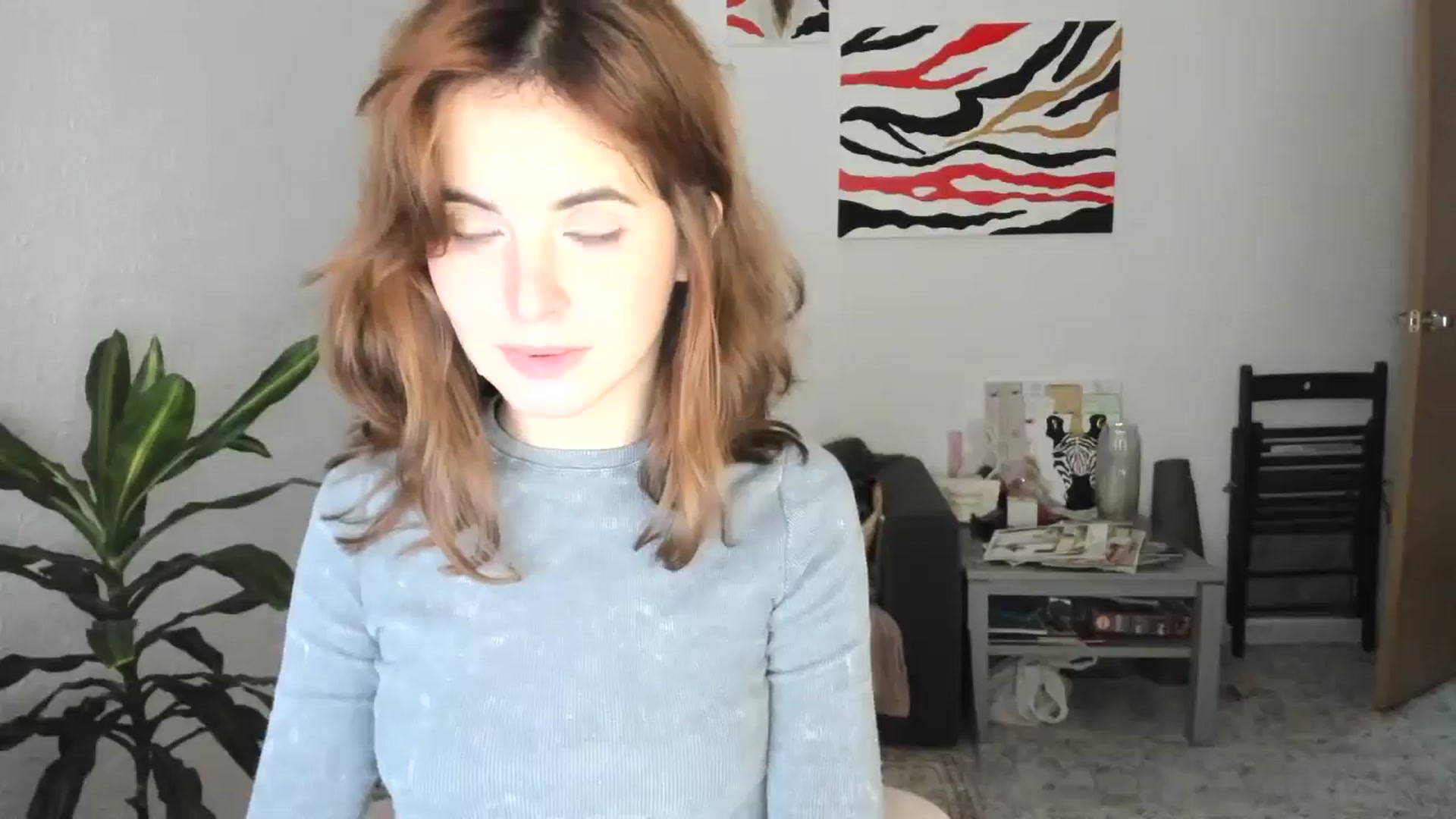 Gallery image thumbnail from AhahaGirl's myfreecams stream on, 12/02/2025, 16:54 image 2 of 20