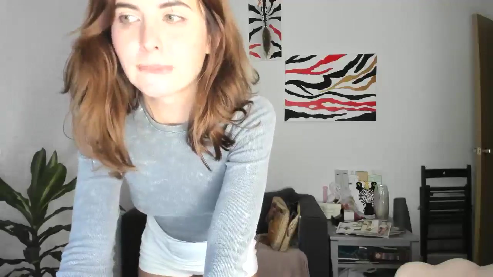 Gallery image thumbnail from AhahaGirl's myfreecams stream on, 12/02/2025, 18:23 image 4 of 20