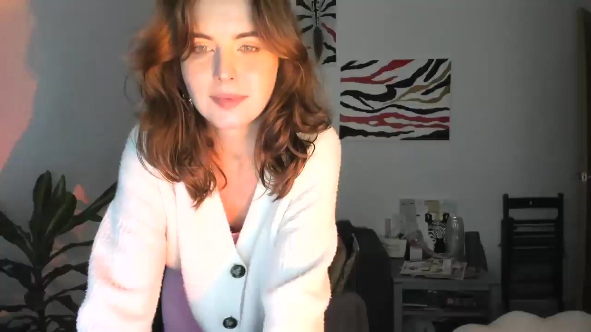 Gallery image thumbnail from AhahaGirl's myfreecams stream on, 12/03/2025, 19:44 image 16 of 20